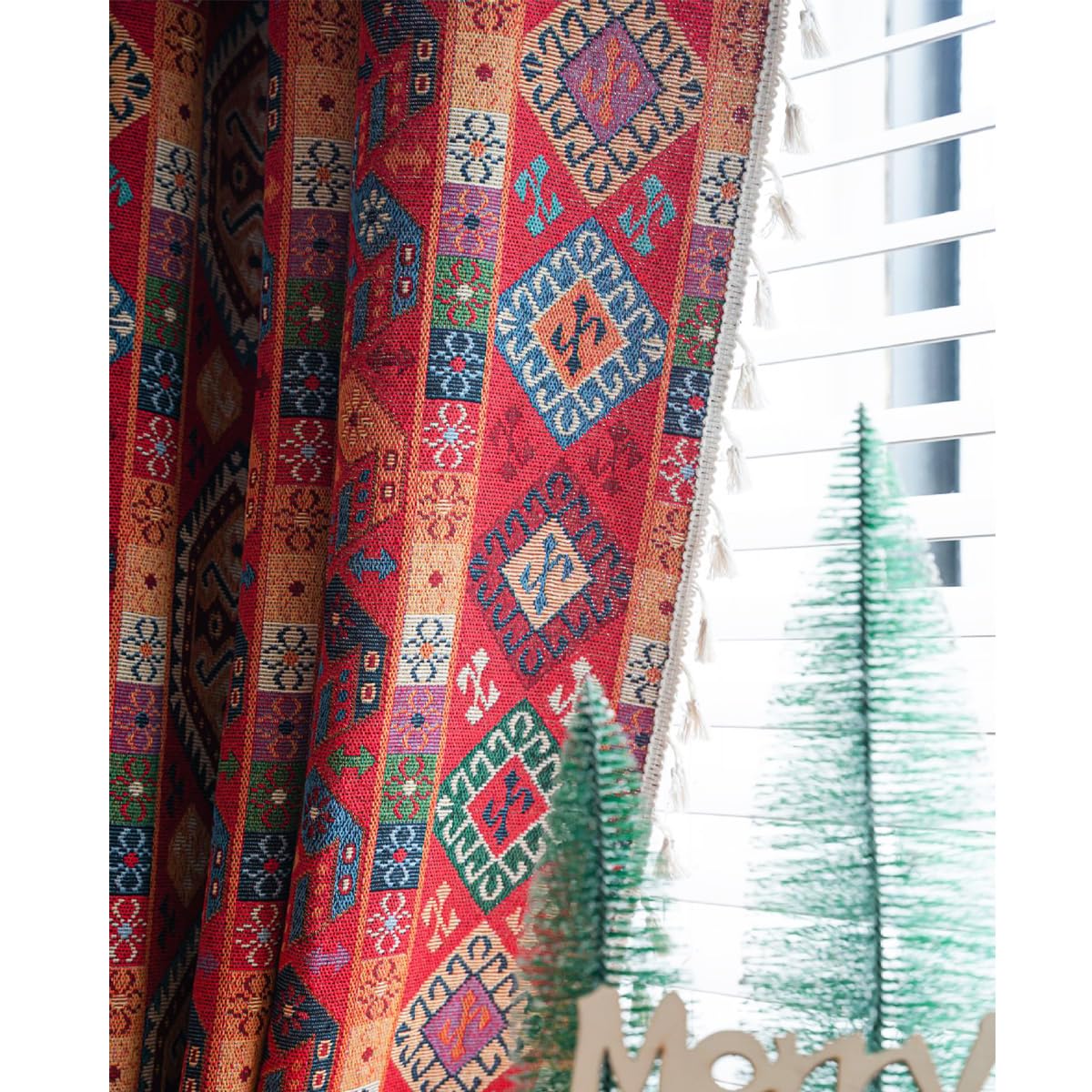 Bohemian Gardinen Vintage Boho Vorhang Blickdicht Leinenoptik Baumwolle Ethno Rot Geometrisch Vorhänge mit Quaste Rod Pocket für Wohnzimmer Schlafzimmer 1 Stück B150×H240cm