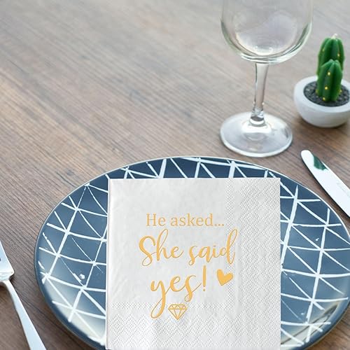 Miniatura 6 de Paquete de 50 servilletas de papel con texto en inglés "He AskedShe Said Yes" para compromiso, despedida de soltera, despedida de soltera, boda,