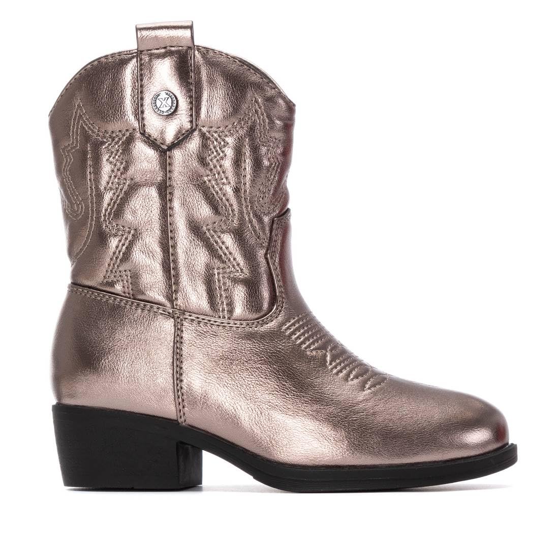 XTI - Botas Camperas Niña - Calzado Cómodo y Versátil - Moda casual