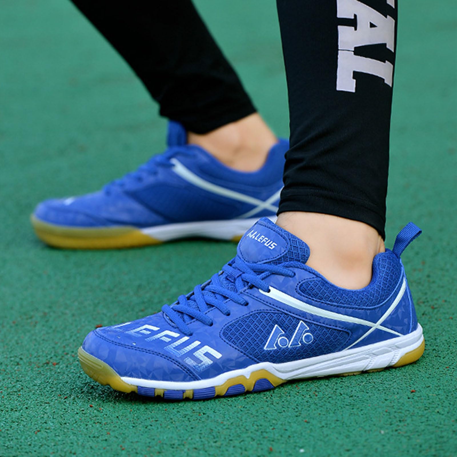 Chaussures de Badminton Tennis de Table,Chaussures de Badminton sans Couture,Chaussures de Squash,Anti-Slip,Légères,Hommes Femmes,pour La Courge De Racquiet,Fitness Training Mode