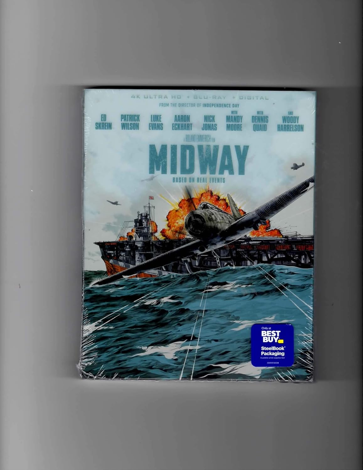 Midway [SteelBook] [Includes Digital Copy] [4K Ultra HD Blu-ray/Blu-ray]