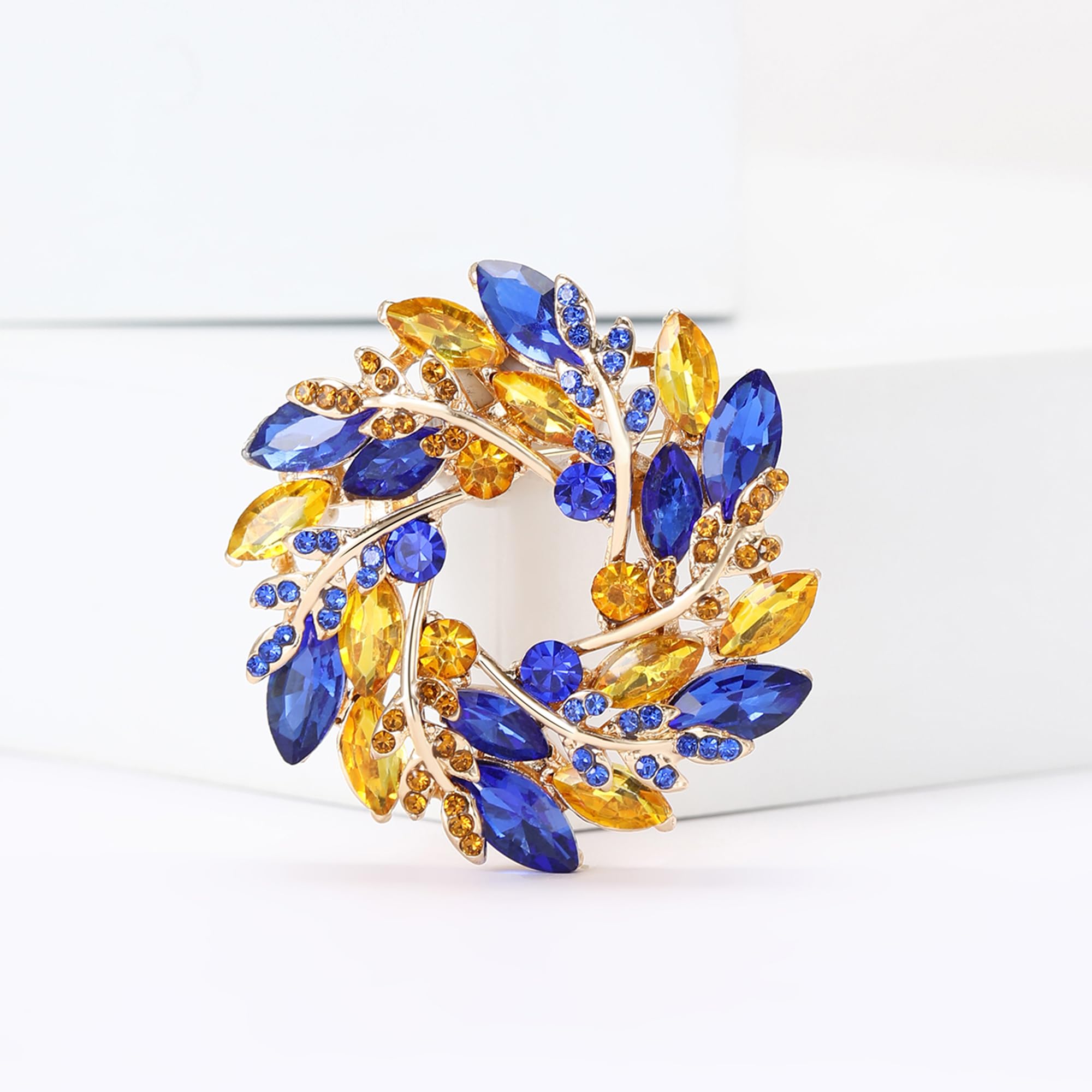 Fashionable Rhinestone Wreath Brooch for Women Ukrainian Blue and Yellow Wheat Ear Brooch Dress Suit Pin Accessories Party Banquet Gift