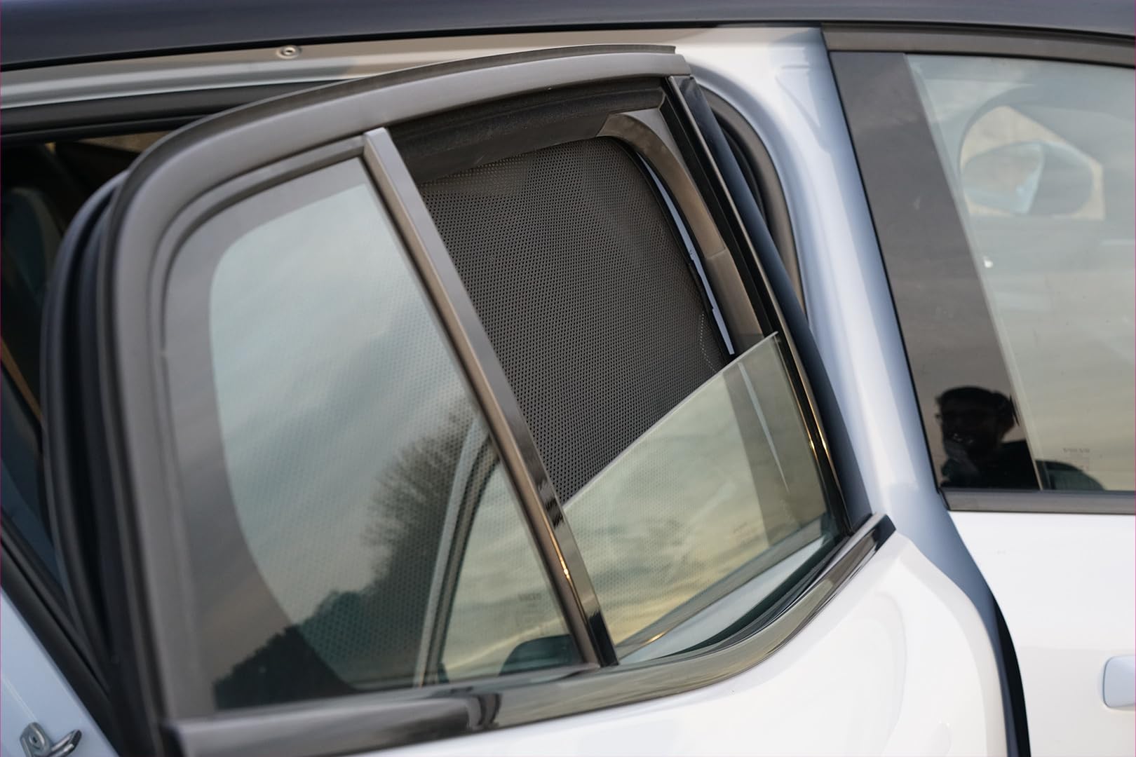 CAR SHADES Juego Compatible con Volvo EX30 2023- (4-Partes) cortinillas Parasol a Medida