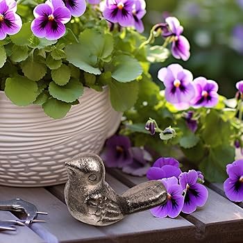 Amazon.co.jp: NUOBESTY 鋳鉄製の鳥の像 鳥の置物 庭の彫像 飾り Amazon.co.jp: NUOBESTY 鋳鉄製の鳥の像 鳥の置物 庭の彫像 飾り