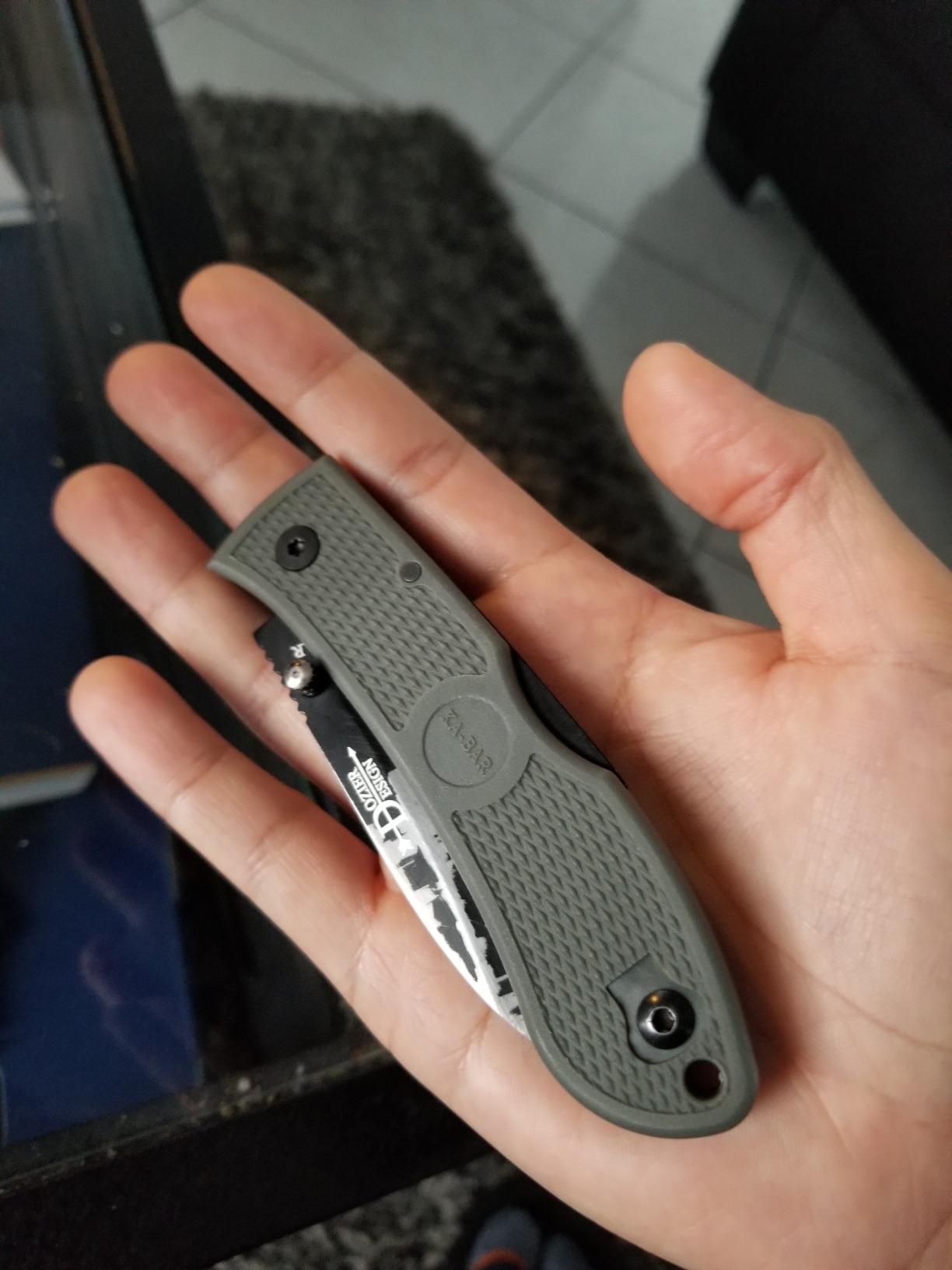 Ka-Bar Dozier Texture Detail