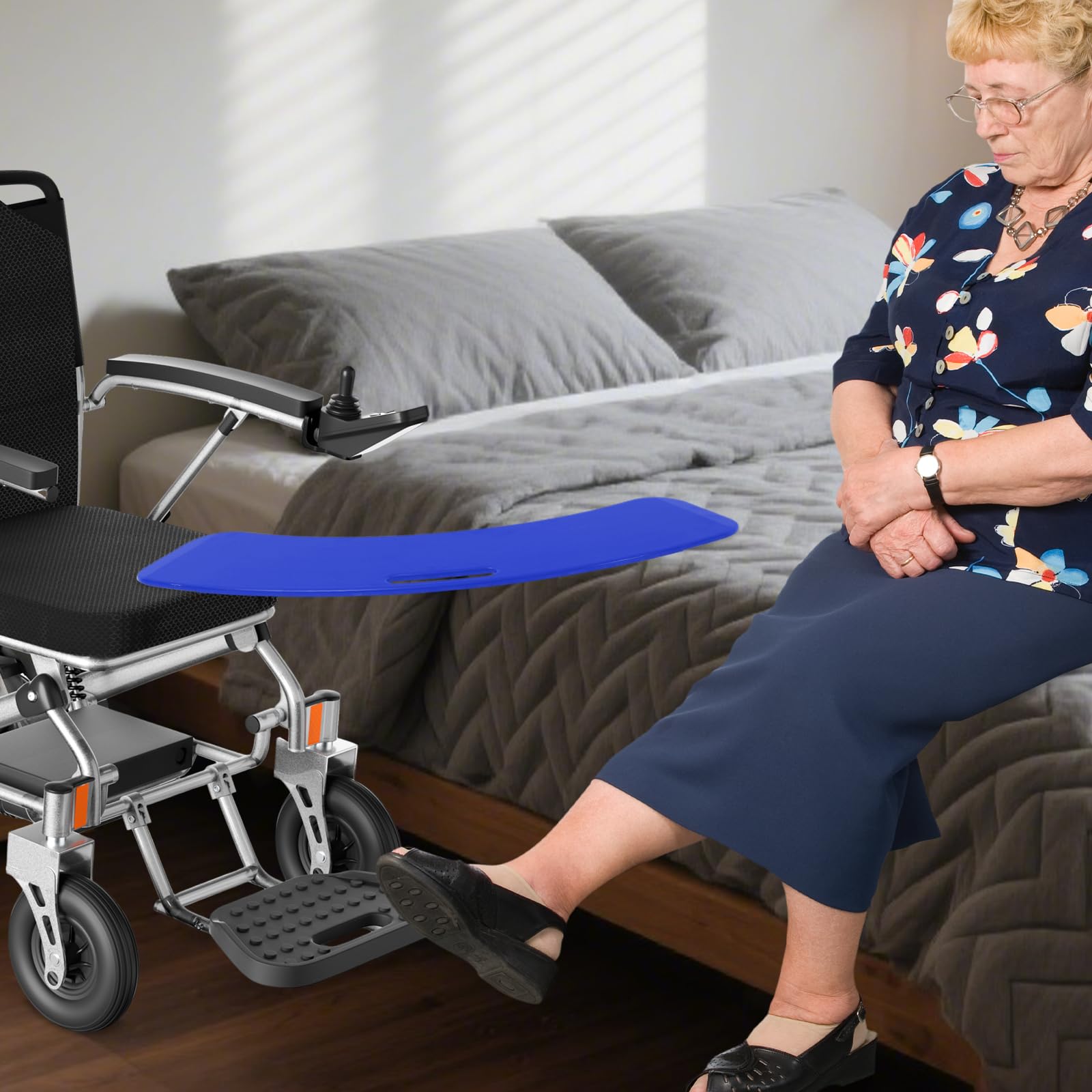 Tavola di trasferimento per pazienti, con manico per sedie a rotelle, per anziani, fino a 150 kg, per sedia a rotelle (blu)
