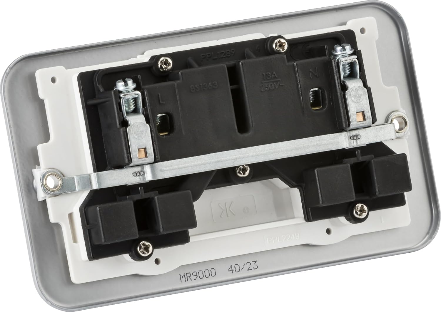 Knightsbridge MR9000 Metal Clad 13A 2G DP Switched Socket, 45.0 mm81.5 mm142.0 mm, Grey