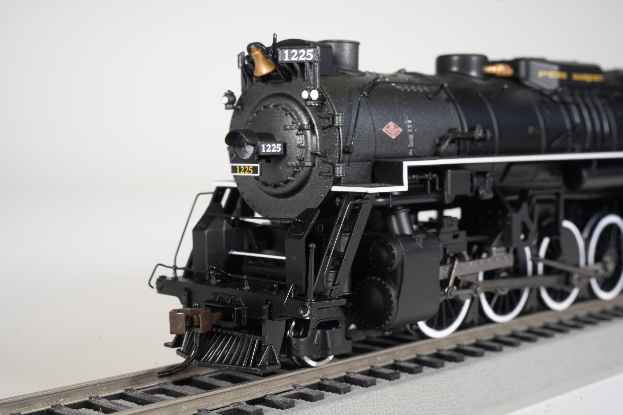 Amazon.com: Bachmann 2-8-4 Berkshire Steam Locomotive & Tender