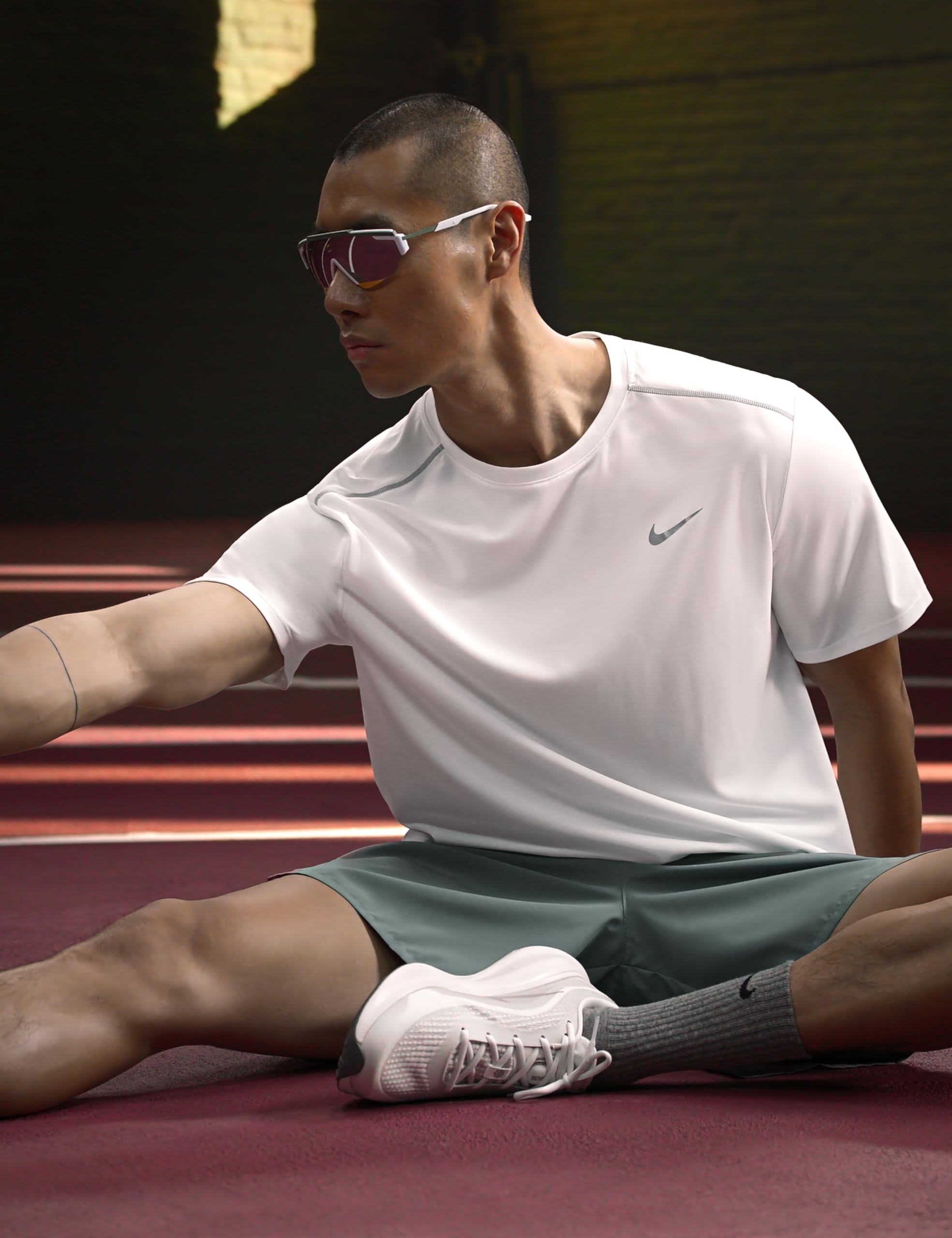 Nike Nike Miler Haut de Running Dri-fit À Manches Courtes pour Homme Haut de Course à Manches Courtes Homme