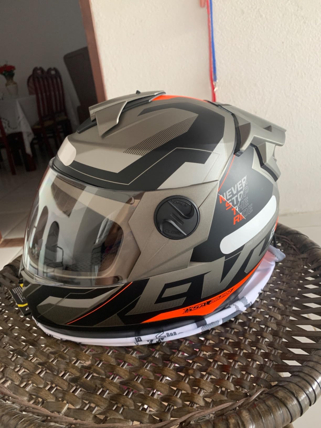 Capacete macio e tamanho correto