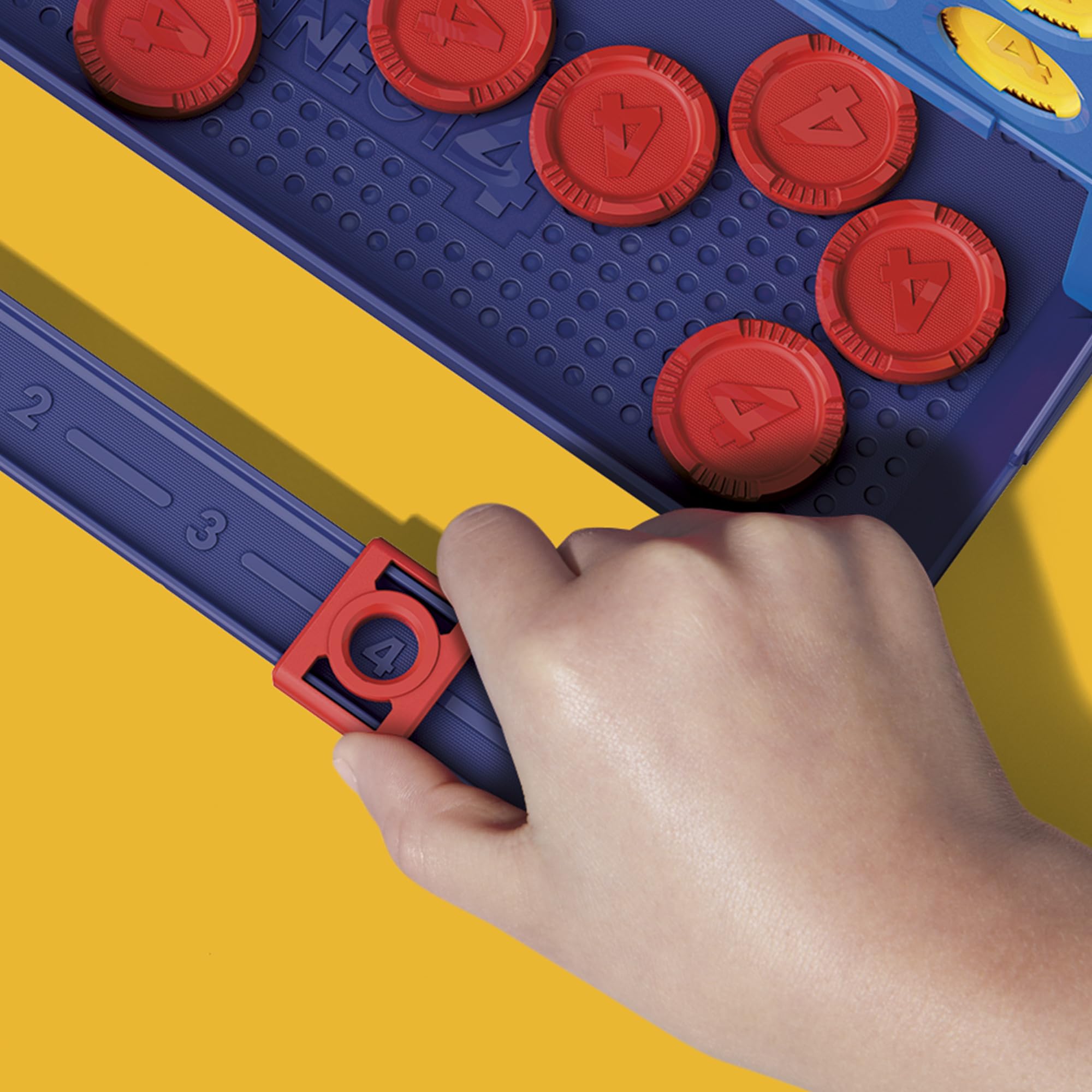 Gra Connect 4 (edycja 2025), oficjalne gry firmy Hasbro, schowek na wszystkie elementy, przenośne opakowanie, liczniki punktów, wiek: od 6 lat, dla 2 graczy, gry rodzinne dla dzieci - wersja angielska