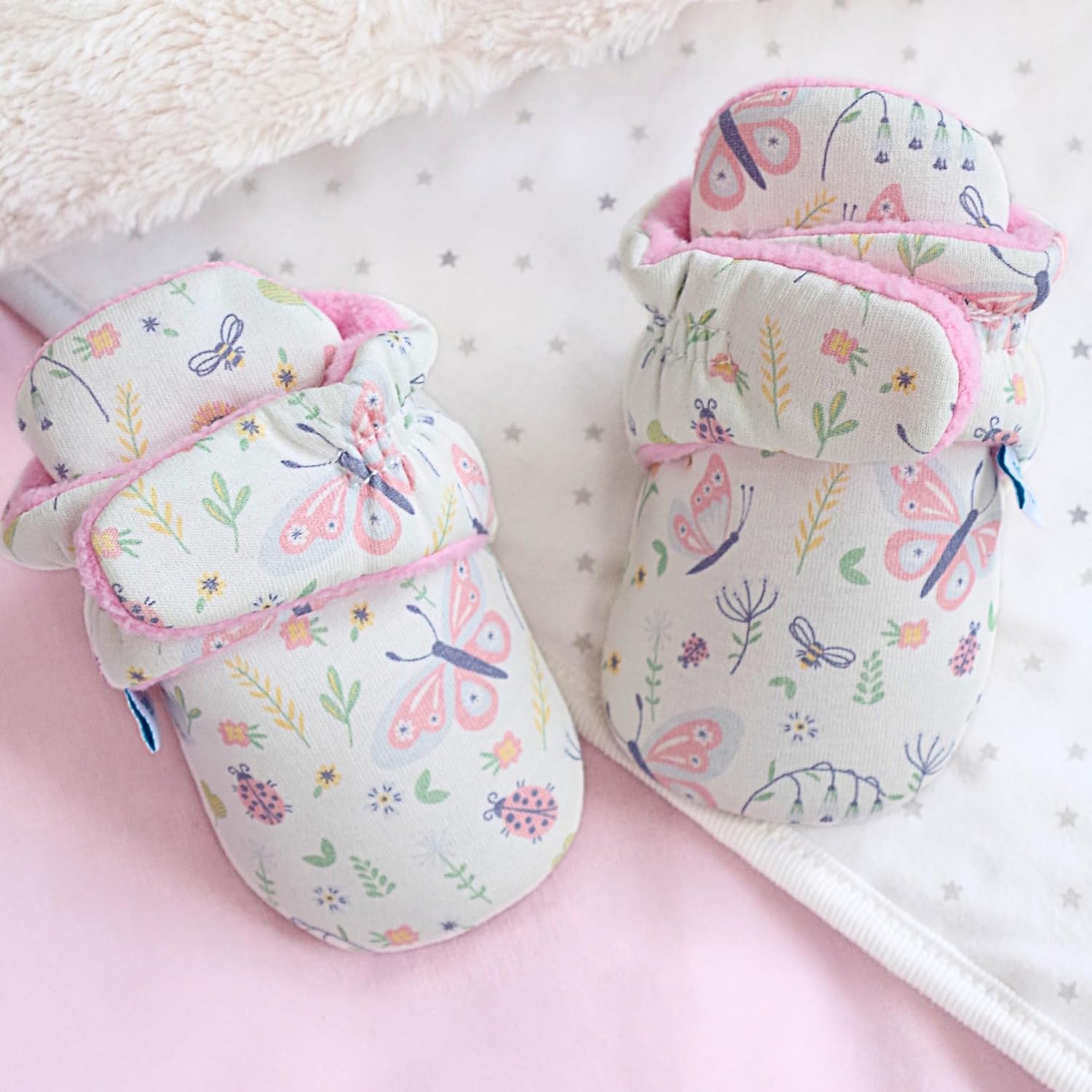 Dotty Fish Baby Booties – Cotton Infant Slippers with Fleece Lining, Soft Suede Non-Slip Sole, Adjustable Closure, Barefoot Feel, Unisex Boys & Girls, Winter Crib Shoes, 0–24 Months