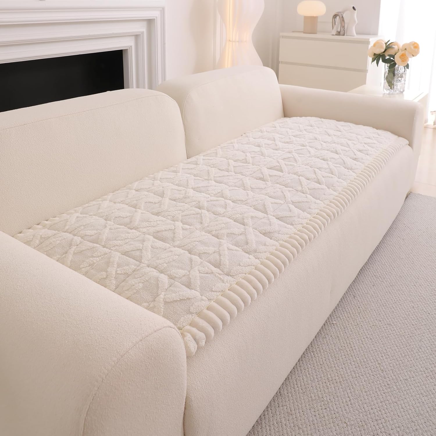 DREAMINGO Fuzzy Pet Couch Cover with Geometric Jacquard, Washable & Non-Slip Sofa Covers for 3 Cushion Couch, Plush Dog Bed Mat for Sofa Cushion Protector 27.6x70.9 Inch, White
