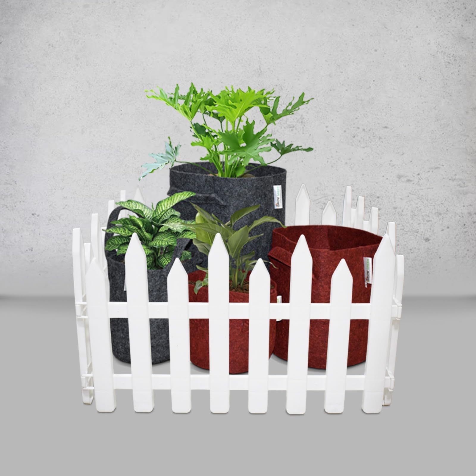 Blooming Enterprises Virgin Plastic Garden Foldable Fence Lawn, Edging for Spring Garden Decorative Fencing Panels Picket - White Color 4 Pieces