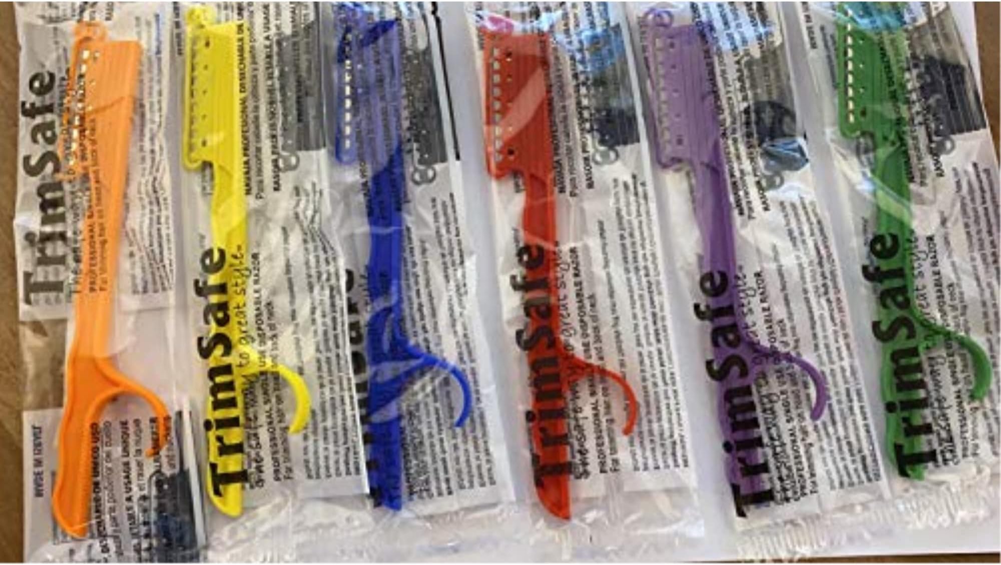 Trimsafe single use disposable razor 48pcs (for trimming hair on head and back of neck)