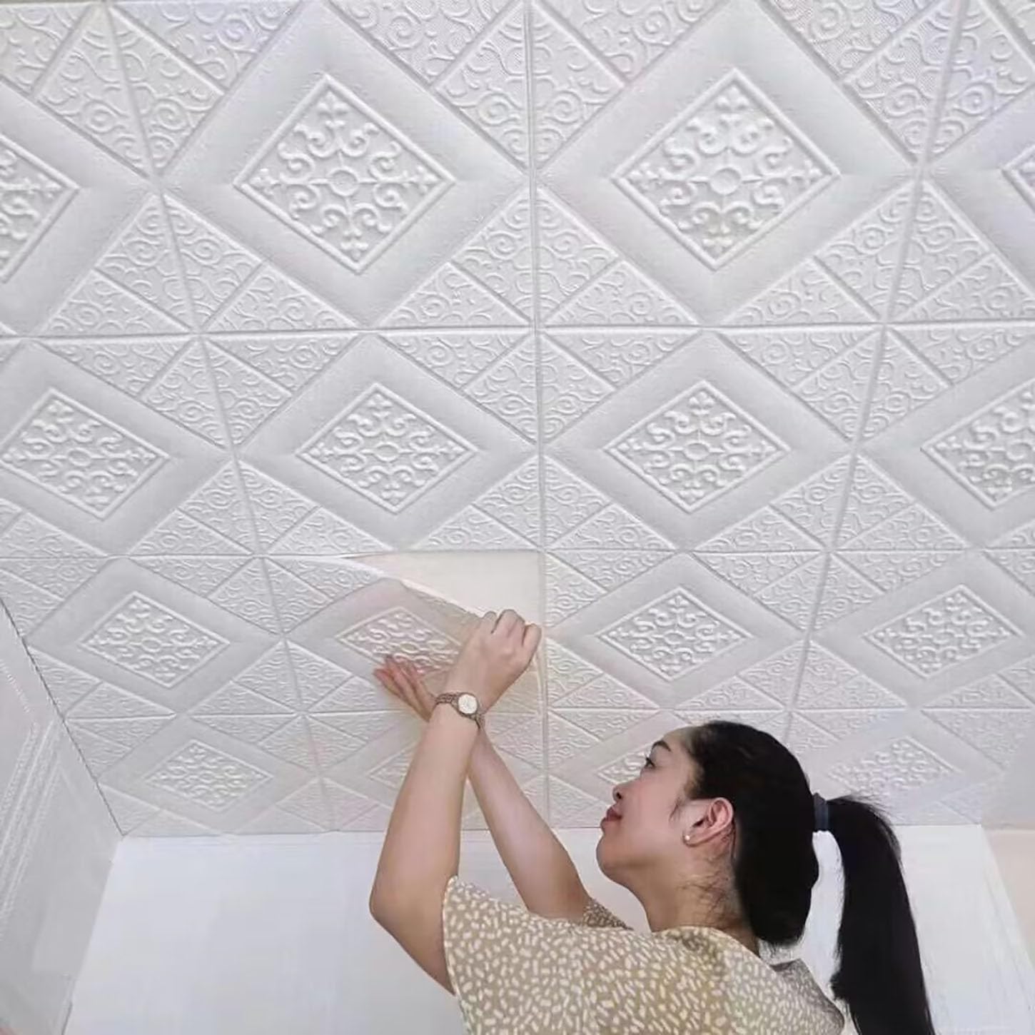 Panneaux muraux insonorisants et dalles de plafond 3D autocollantes