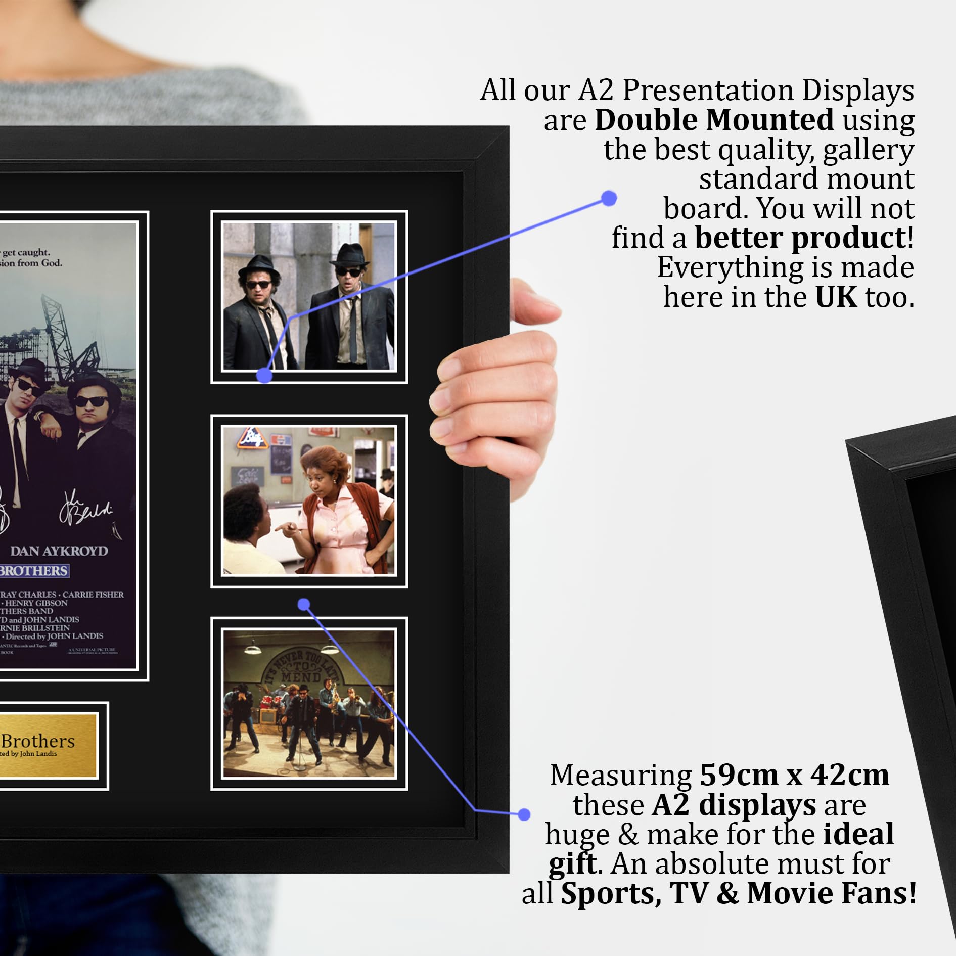 HWC Trading The Blues Brothers Dan Aykroyd, John Belushi Geschenke Geduckter Poster Signiertes Autogramm Foto für Fans von Film Memorabilien - A2 Gerahmt (ID-006433)