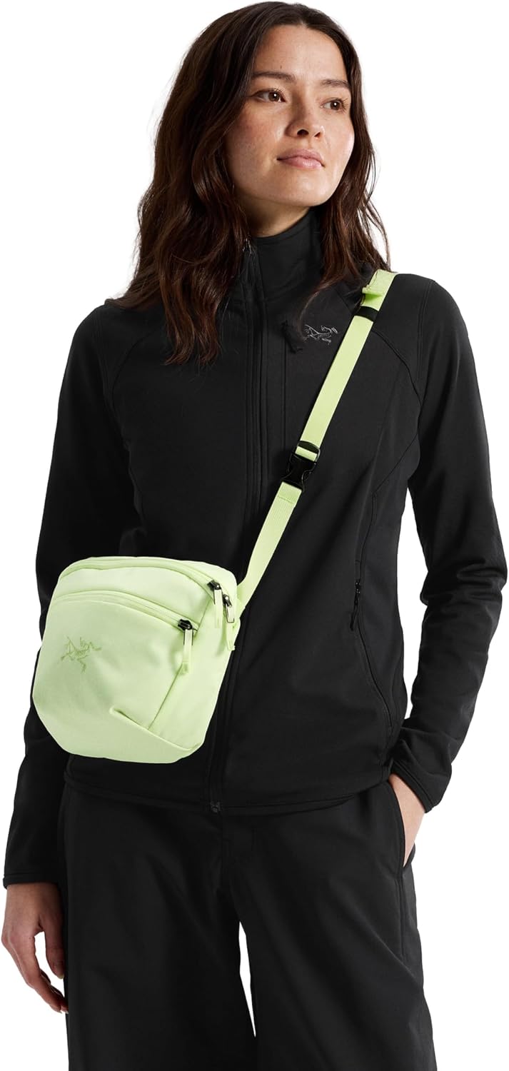 Arc'teryx Mantis 2 Waist Pack Unisex | Versatile 25L Waist Pack