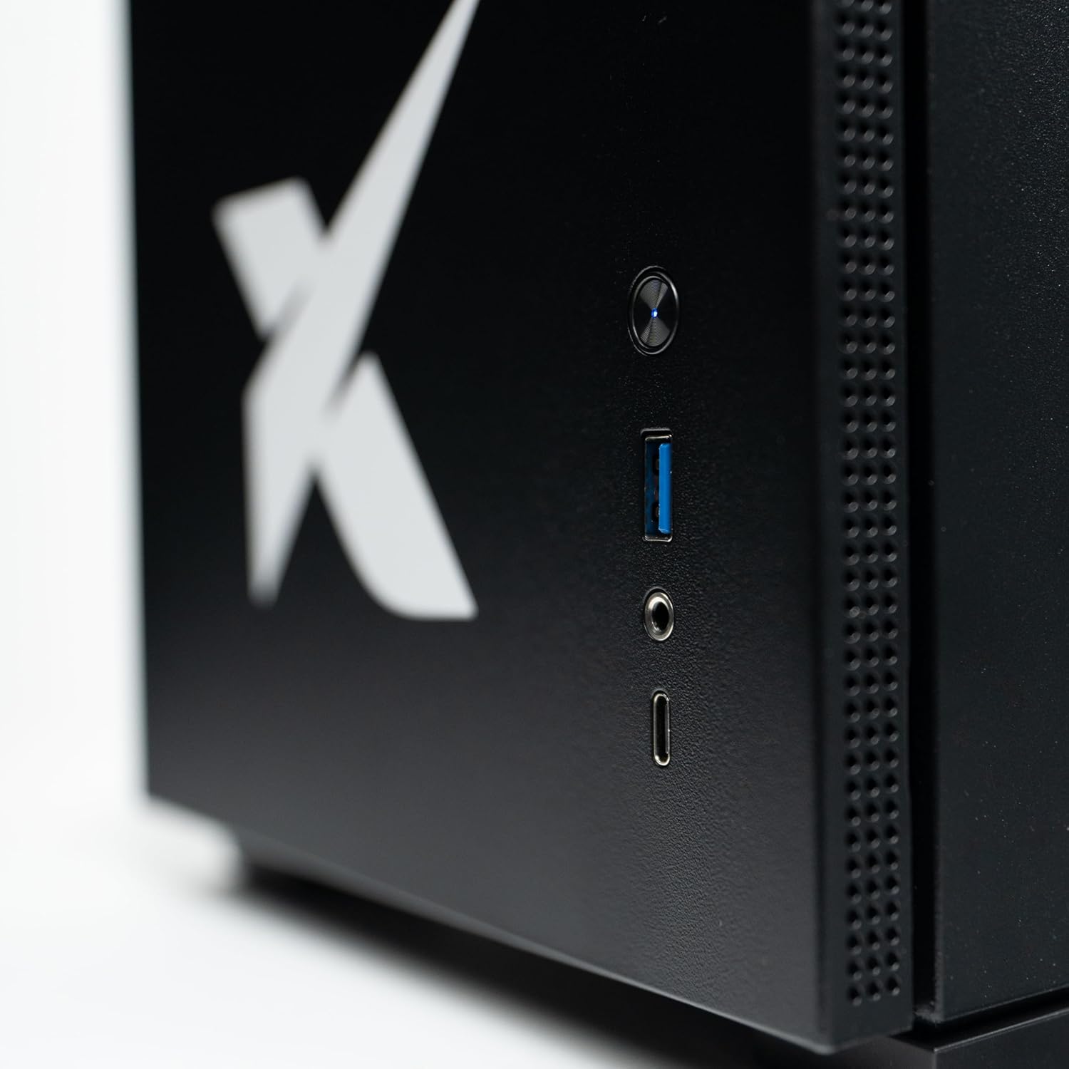 XIDAX X6 XEN Gaming PC: AMD Ryzen 7 7800X3D 4.2Ghz (Max: 5.0 GHz) | NVIDIA GeForce RTX 5070 12GB | 32GB (2x16GB) DDR5 5600MHz | 2TB M.2 NVMe | Genuine Windows 11 Home | Assembled & Serviced in Utah