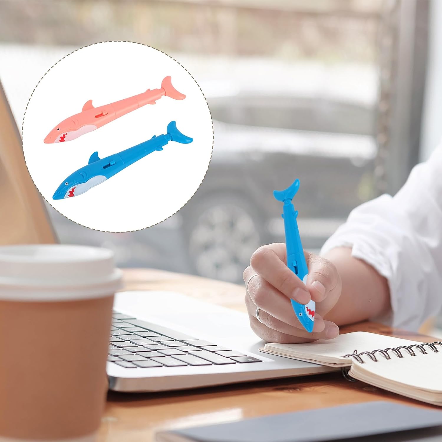 2pcs Shark Style Squirt Gun Pens, Dual-Use Writing & Squirt Water Gun Pens Fun Water Spray Toys for Pranks & Tricks Prank Item for Kids Adults (Blue, Pink)