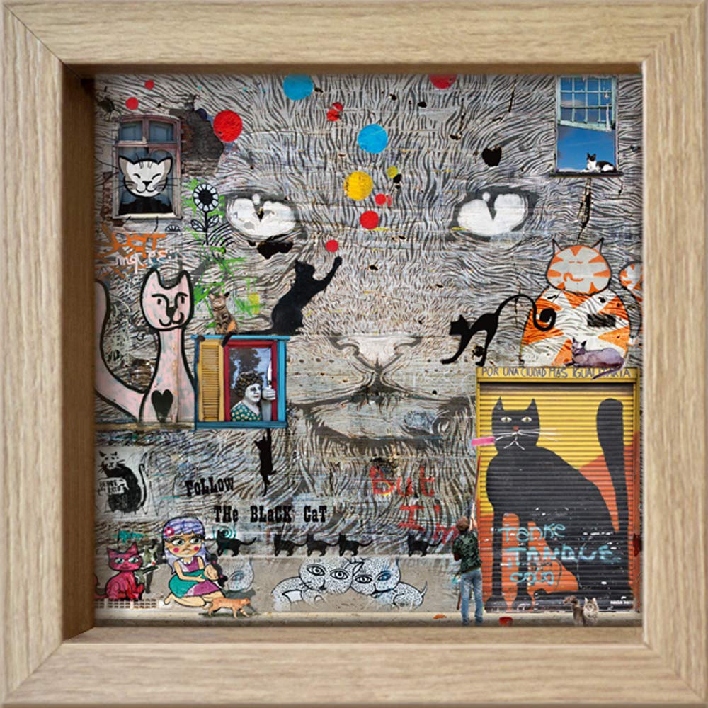 International Graphics - Framed Postcard - Maïlo / M-L Vareilles - ''Impressions urbaines: les chats''- 16 x 16 cm - Frame available in 4 colours - Frame Color: Wood/Natural - Series LUNA