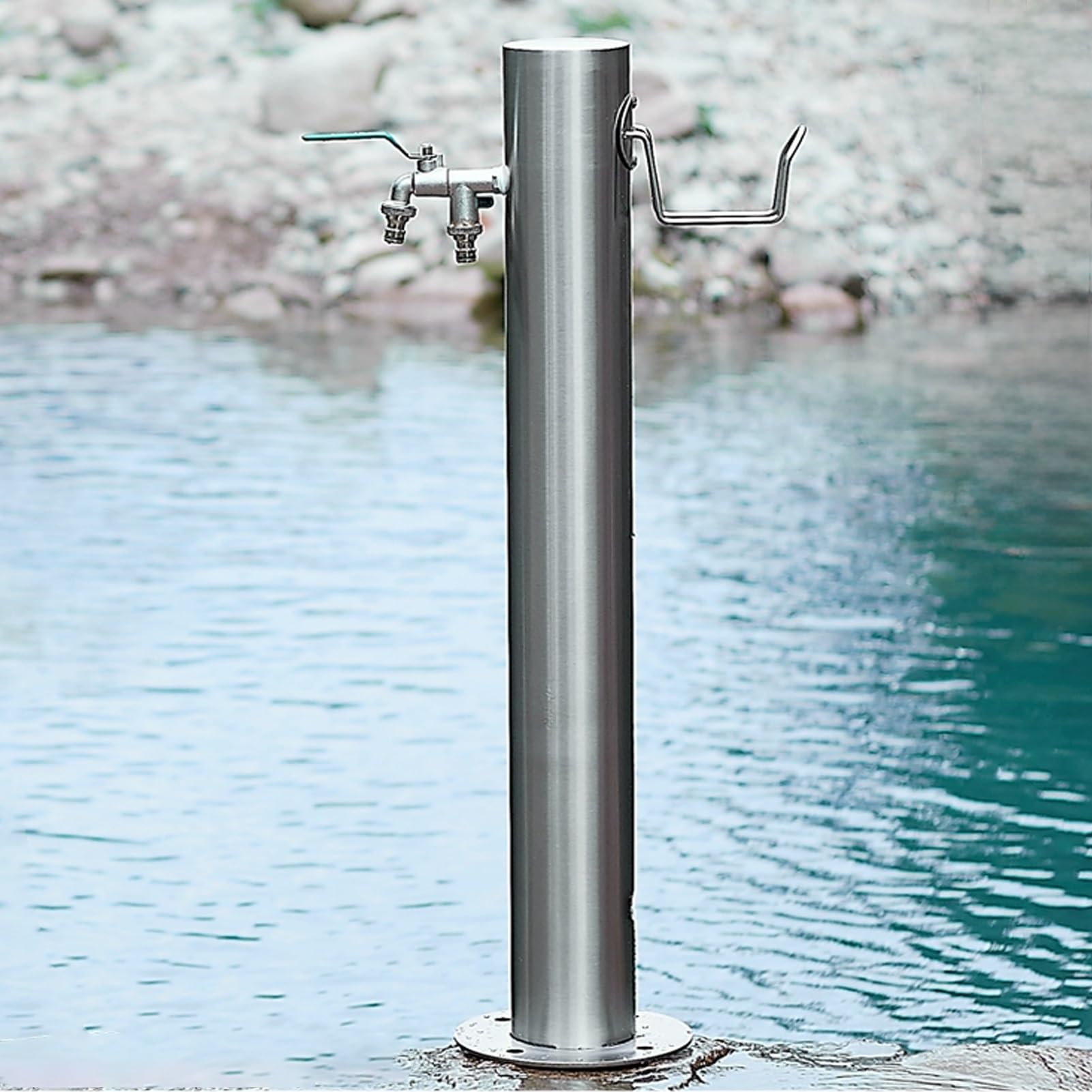 Colonne d'arrosage jardin inox avec robinet vertical extérieur rustique