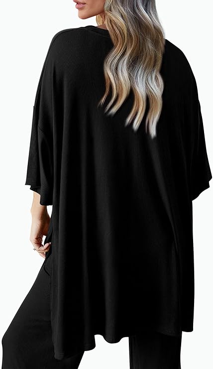 Spring Outfit Inspo: Chic 2-Piece Tracksuit