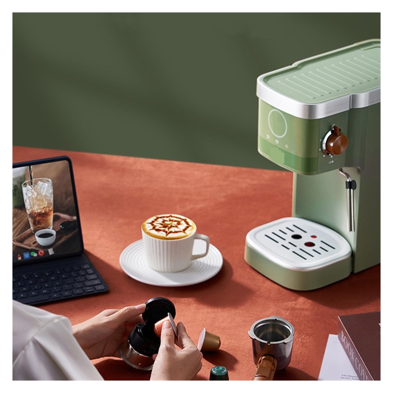 Cafetera semiautomática de 220 V con Bomba presión, cápsula Italiana, vaporizador Leche y Burbujas.