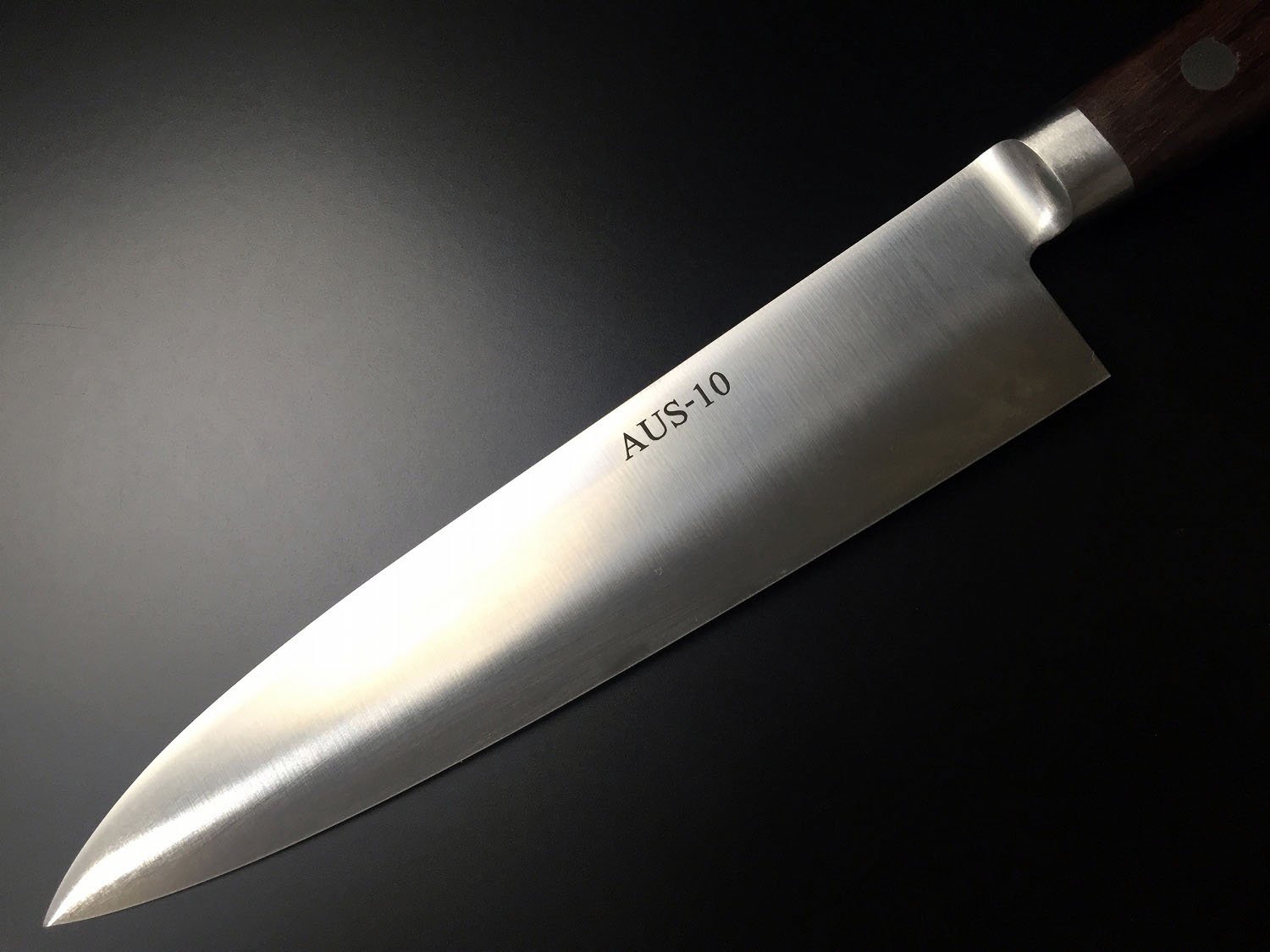 有次　牛刀　白鋼 Amazon | 有次 包丁 牛刀 210mm 万能包丁 合金鋼 日本製 鞘付 【築地有