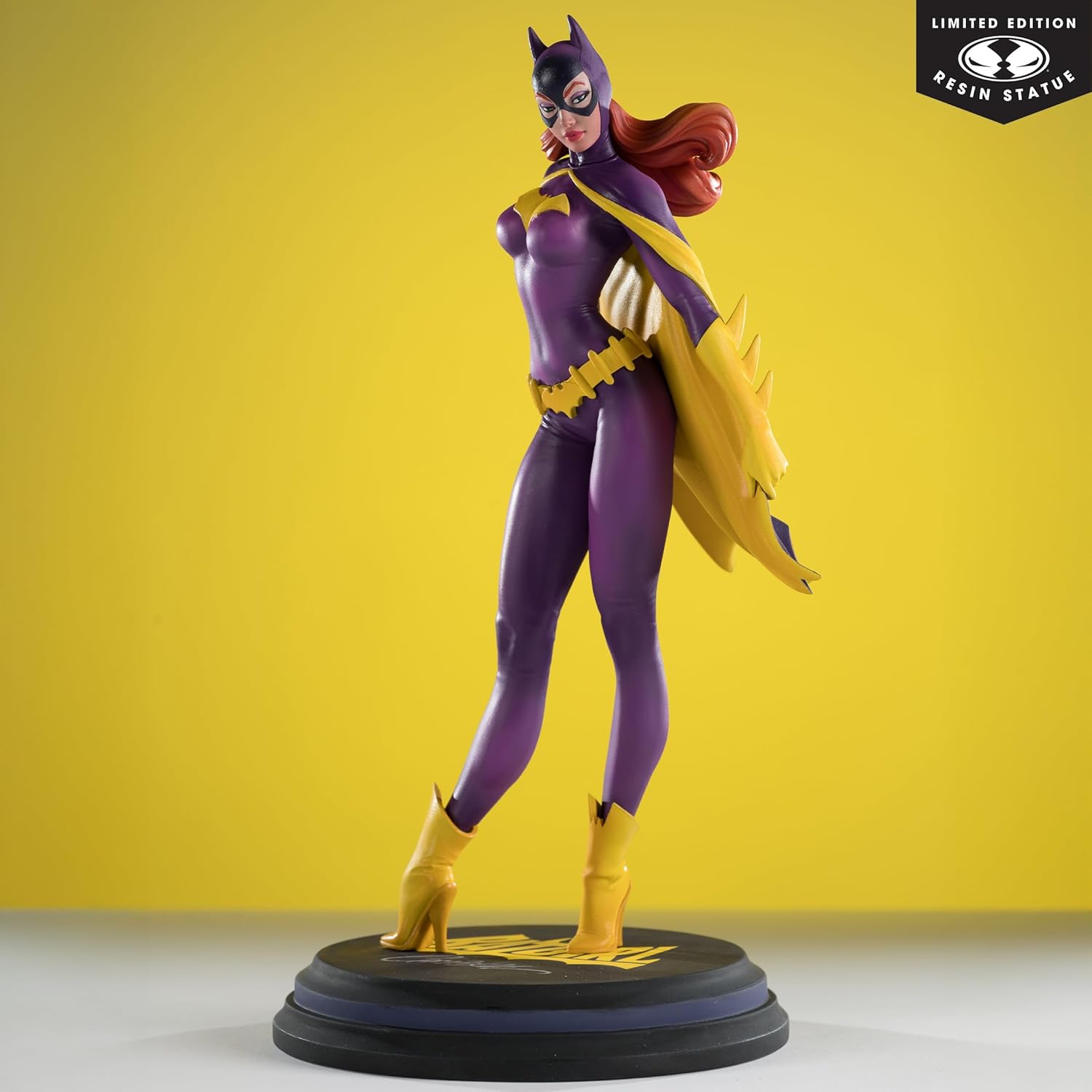 McFarlane Toys- DC Direct Batgirl by J. Scott Campbell (DC Cover Girls) 1:8 Scale Resin Statue Limited Edition