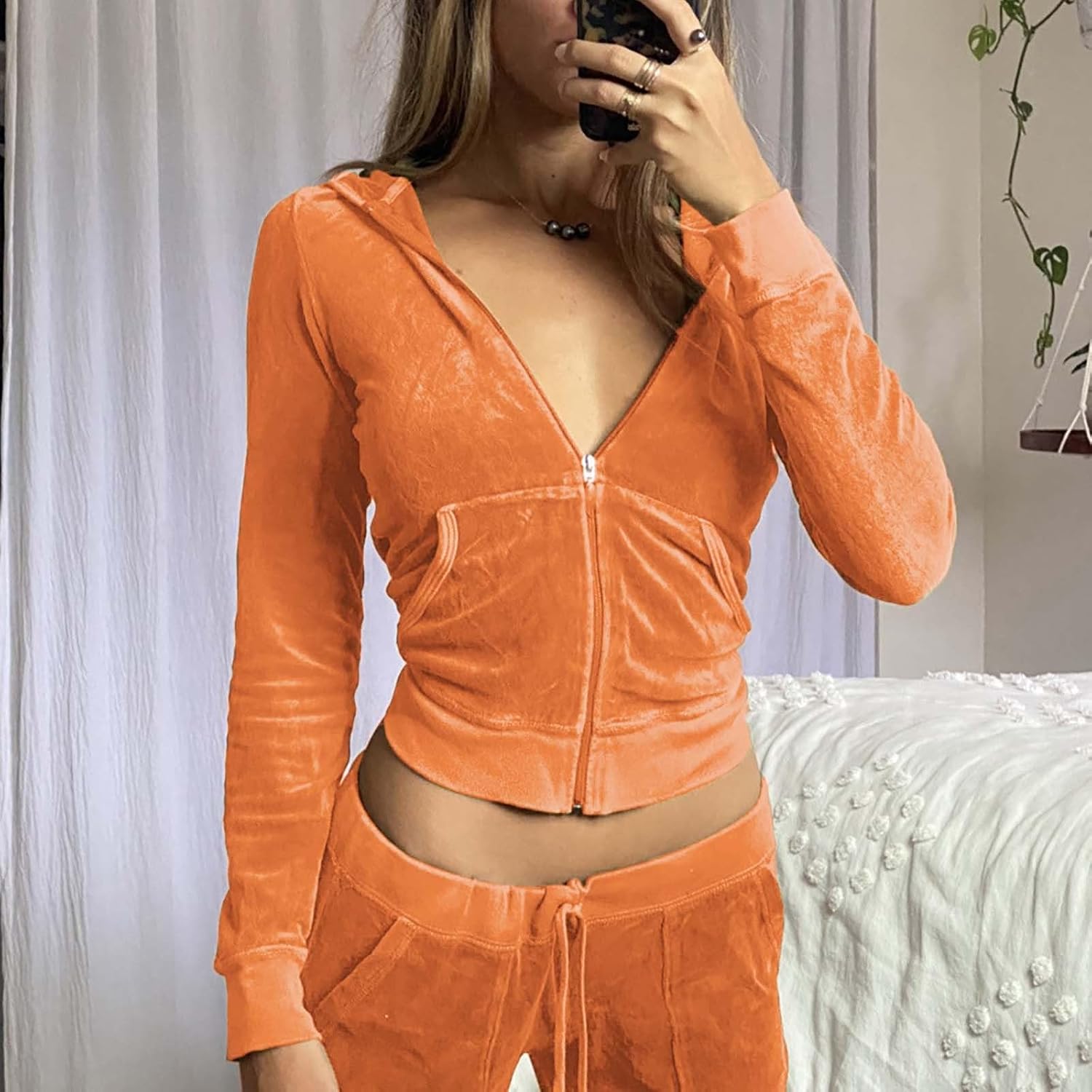 Velour Sweat Suits for Women 2 Piece Outfits Tracksuits Long Sleeve Zip Up Hooded Jacket Wide Leg Pants Casual Y2k Suit