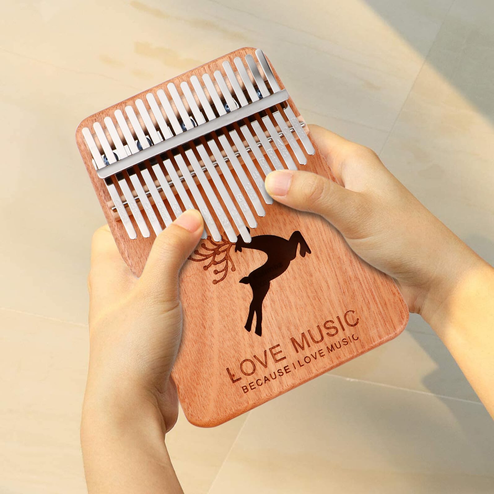 GLEAVI Instrument de Musique et Apprentissage Musical pour Débutants Facile à Utiliser 17 Touches Piano à Pouces en Bois Résonance