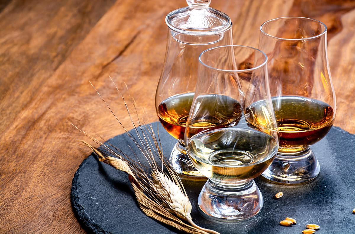 JOCHEN SCHWEIZER Geschenkgutschein: Whisky Tasting München für 2