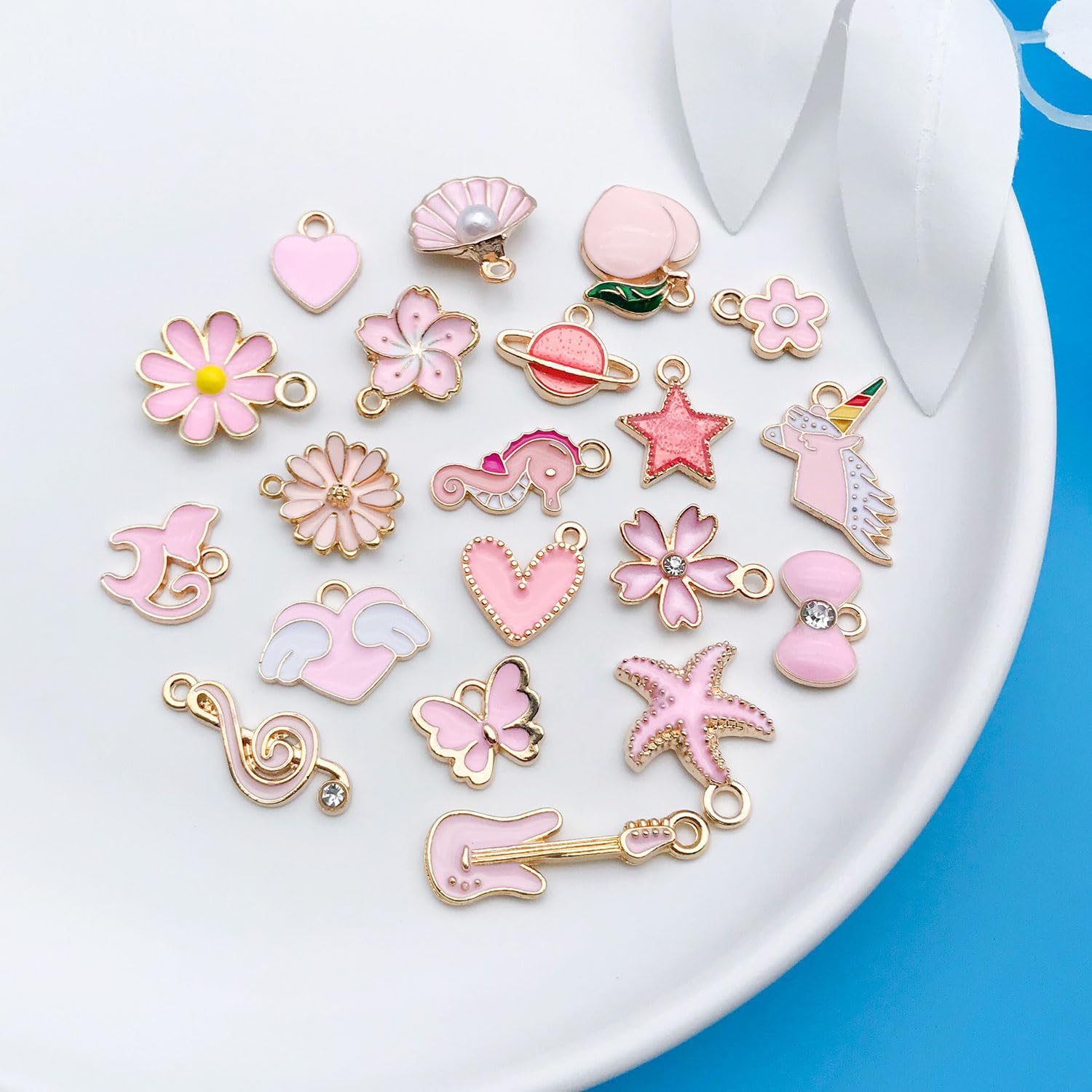Youdiyla 60pcs Alloy enamel pink series, cute flowers, stars, various styles Pendant Jewelry Making DIY Keychain Earrings Pendant Various Design Charms for Jewelry Making Bracelets Necklace (SN991) - Image 2