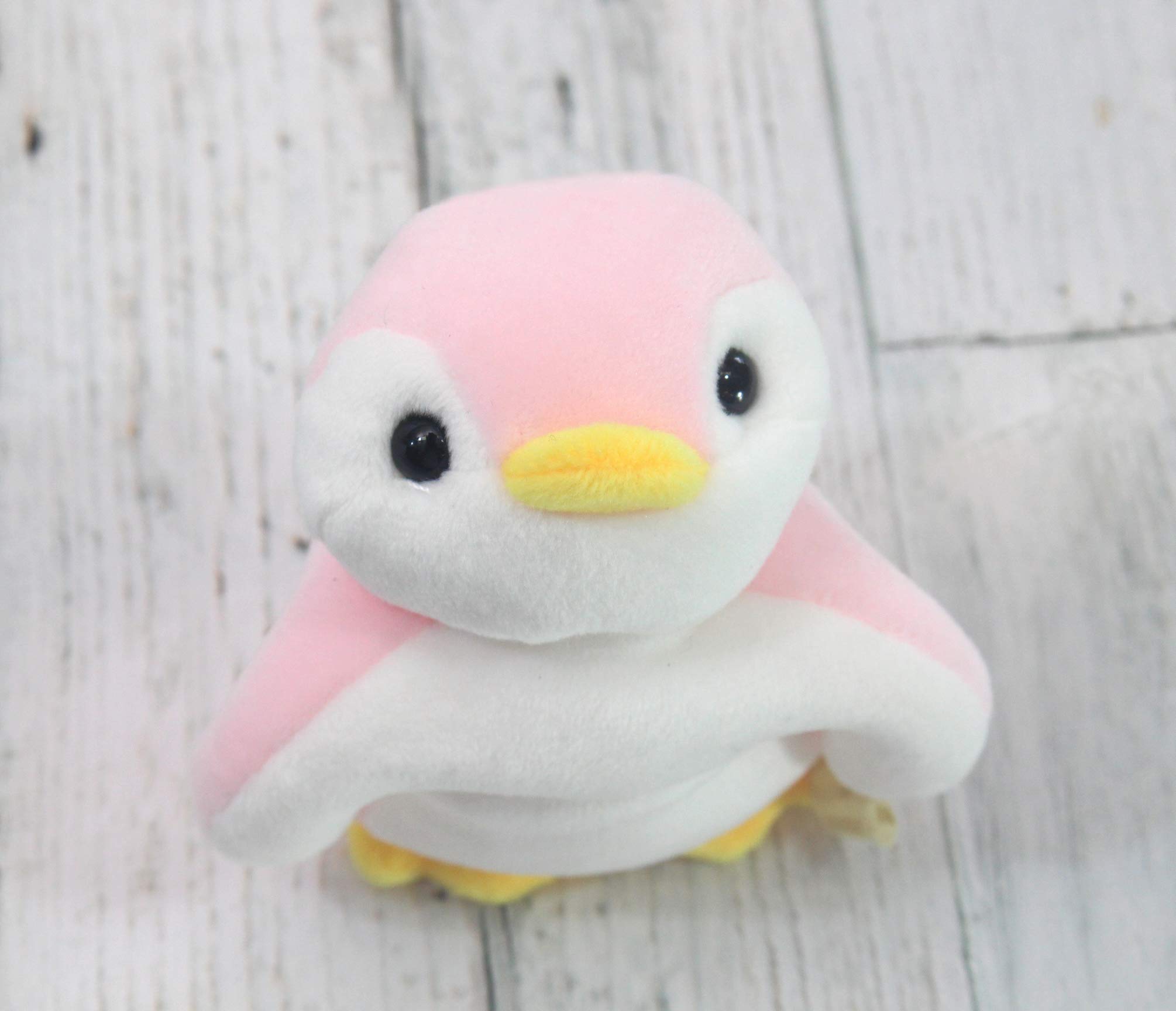 ぷにペンギン Amazon.co.jp: テイクオフ ぽけぷに ペンギン ピンク : おもちゃ