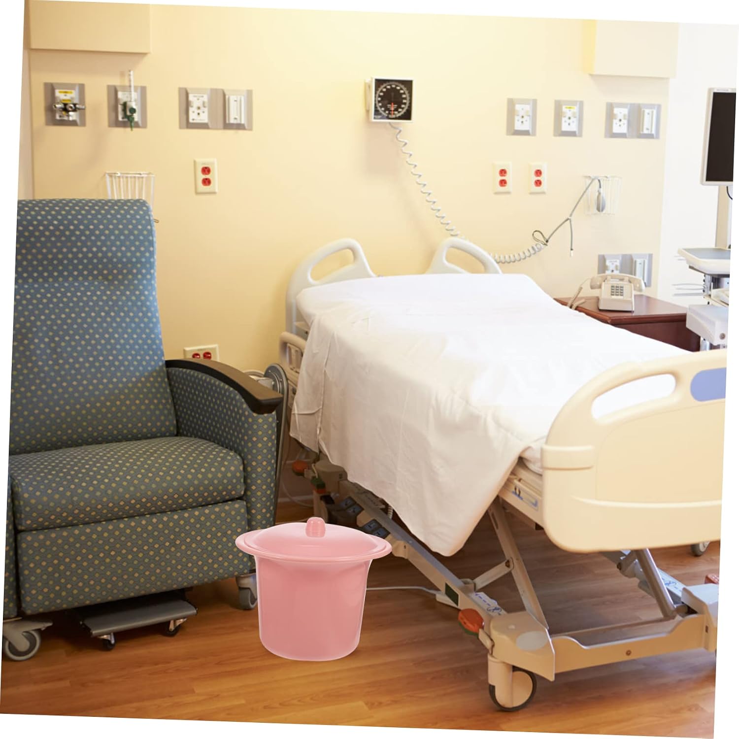 Disability Accessible Urinal Pot Lid Portable Toilet for Elderly Non-Slip Base Easy Wash Home Hospital