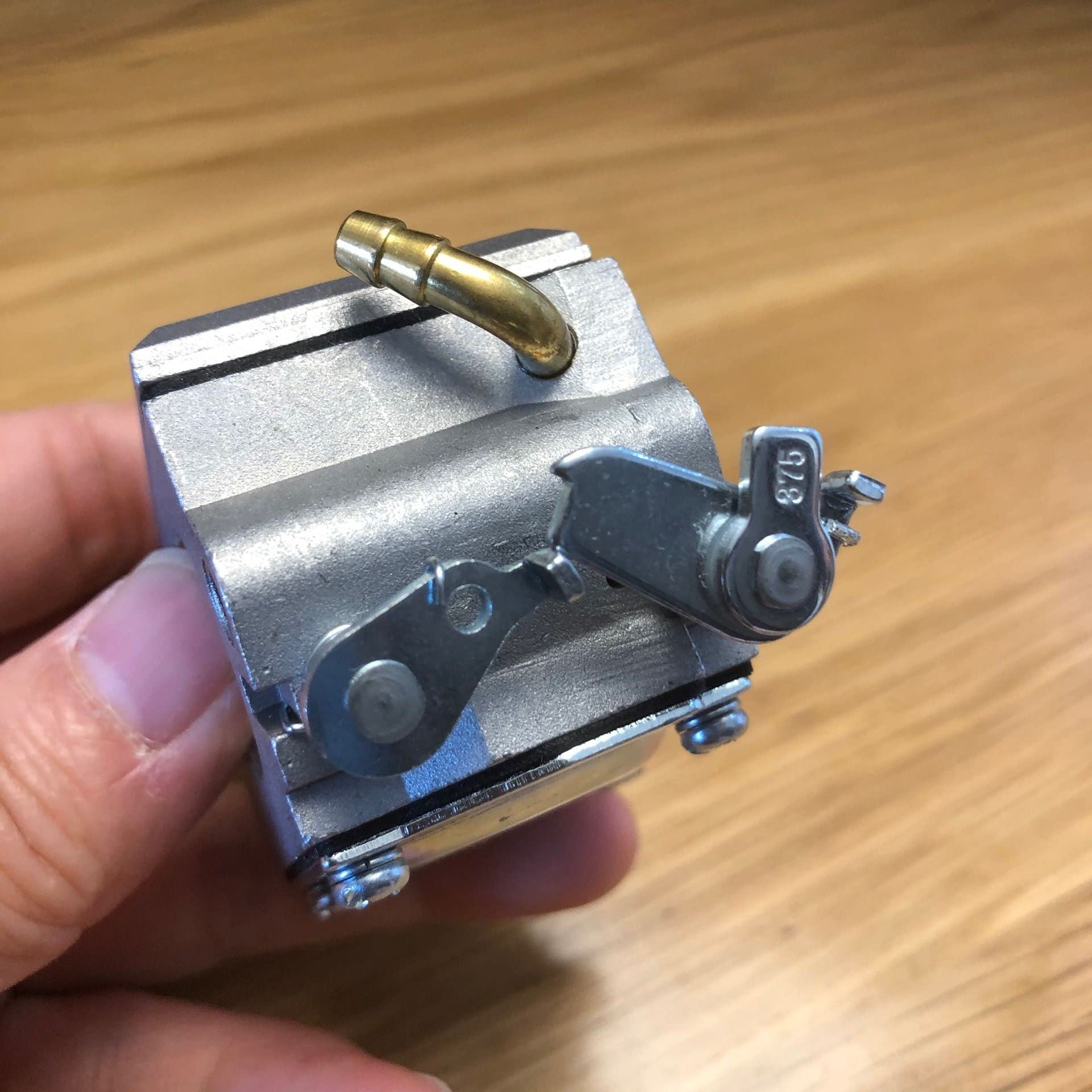 Carb gaźnika dla W HDA-268 Echo CS-590 CS-600P A021001661 CS590 wymiana części zamiennych