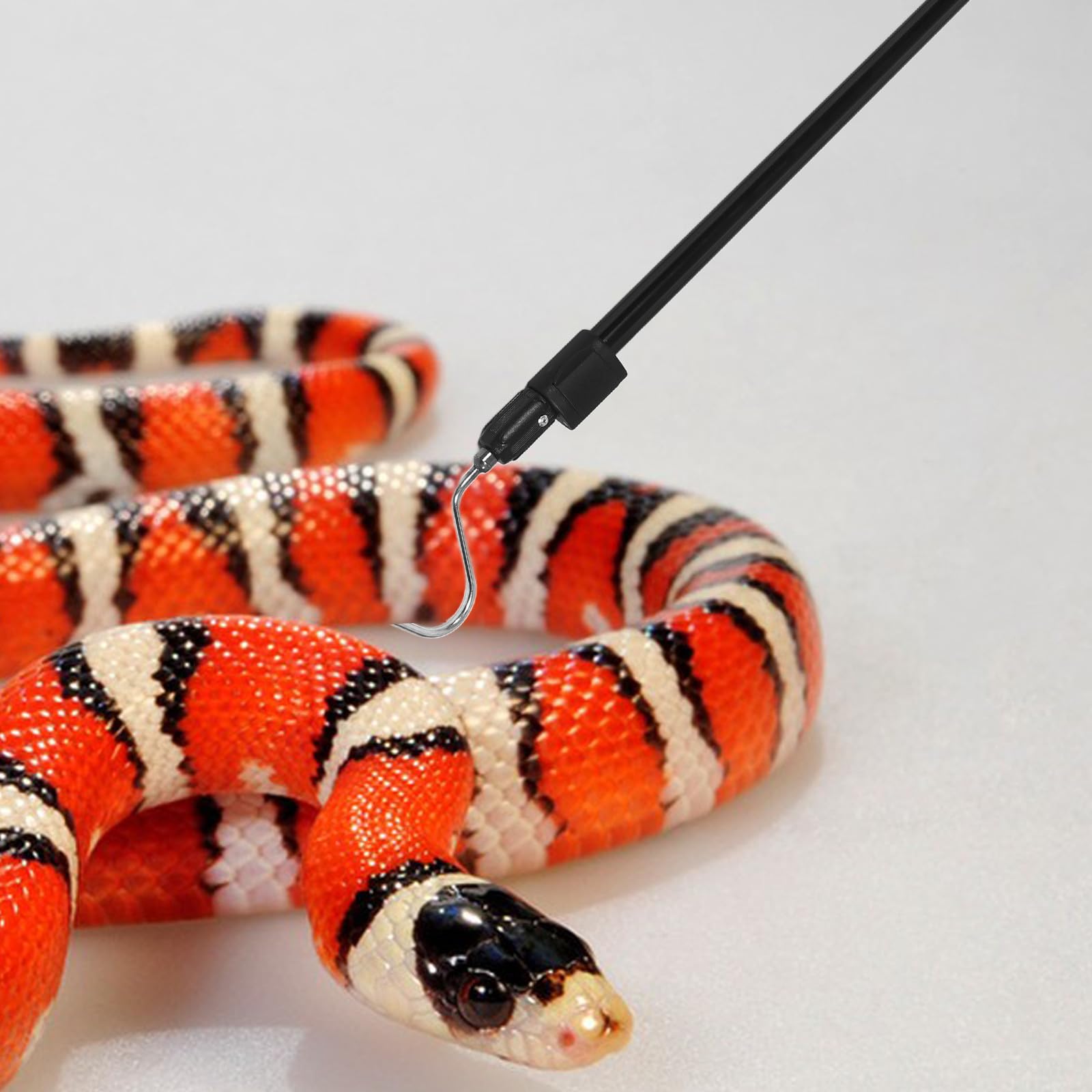 BESTYASH Pinze Uncino per Serpenti Manico Telescopico in Lega di Alluminio, Impugnatura Antiscivolo per Cattura Sicura di Serpenti e Rettili Durante Campeggio All'aperto