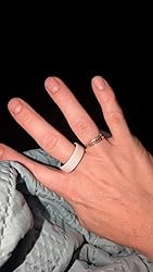 Amazon.com: Oura Ring 4 - Ceramic Petal - Size 8 - Smart Ring, Sleep, Activity, Women’s Health, AI Advisor, Up to 8 Days of Battery Life, Size Before You Buy, Android & iOS Compatible : Electronics