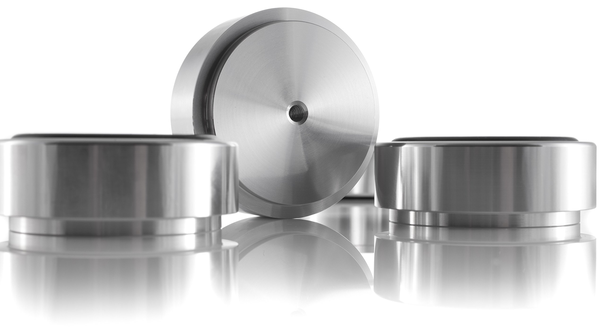 Lot de 4 pieds en aluminium massif 44 x 17 mm - Absorbeur audio - Argenté