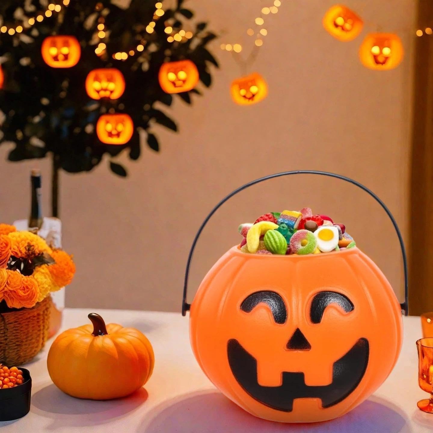HeCotia Halloween Pumpkin Bucket, 2 Pcs Plastic Trick or Treat Bucket - 6.7 inch Jack O Lantern Candy Basket with Handle Pumpkin Pails for Halloween Party Supplies