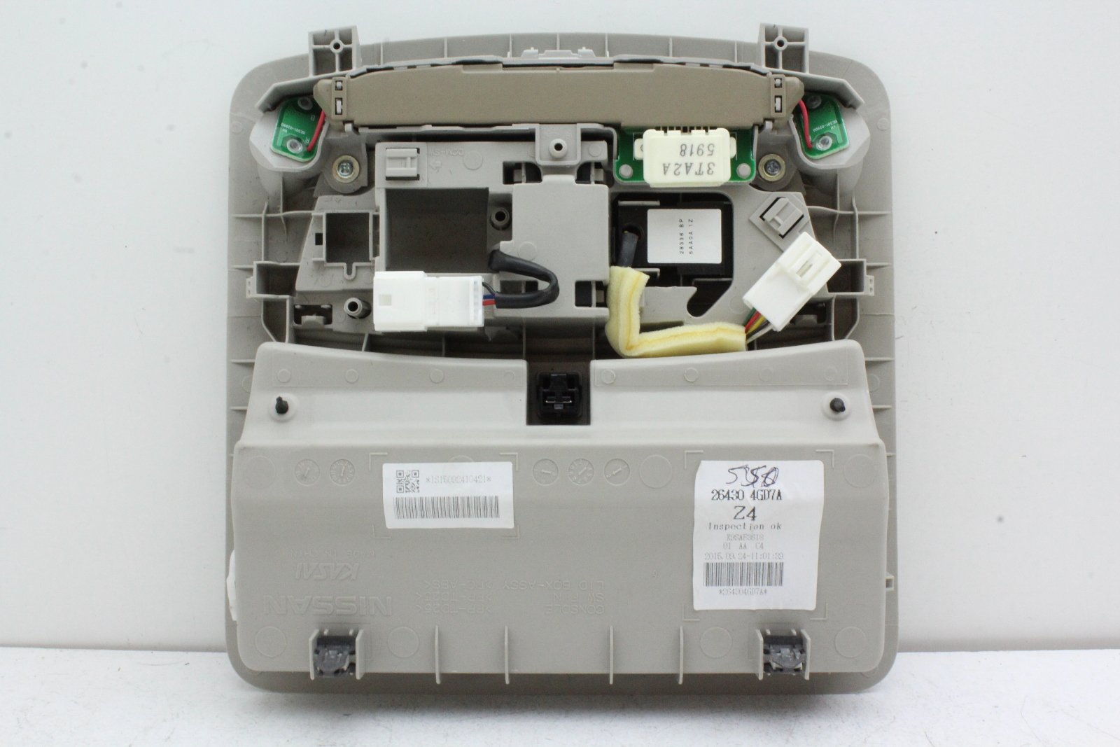 Amazon.com: Nissan 26430-4GD7A Map Lamp Assembly : Automotive