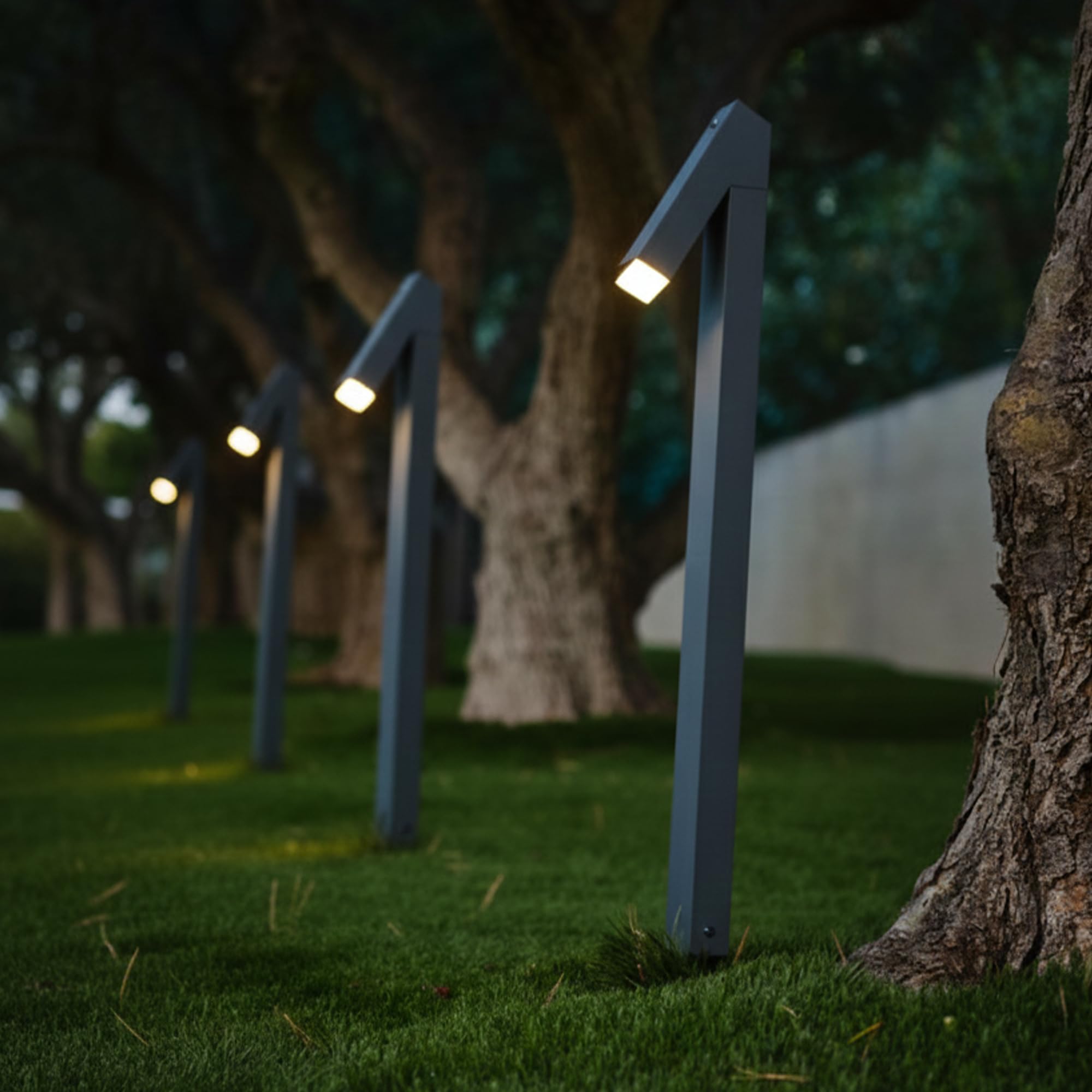 Lumisky SOLTEK TALL H56cm lampa solarna LED do mocowania lub sadzenia
