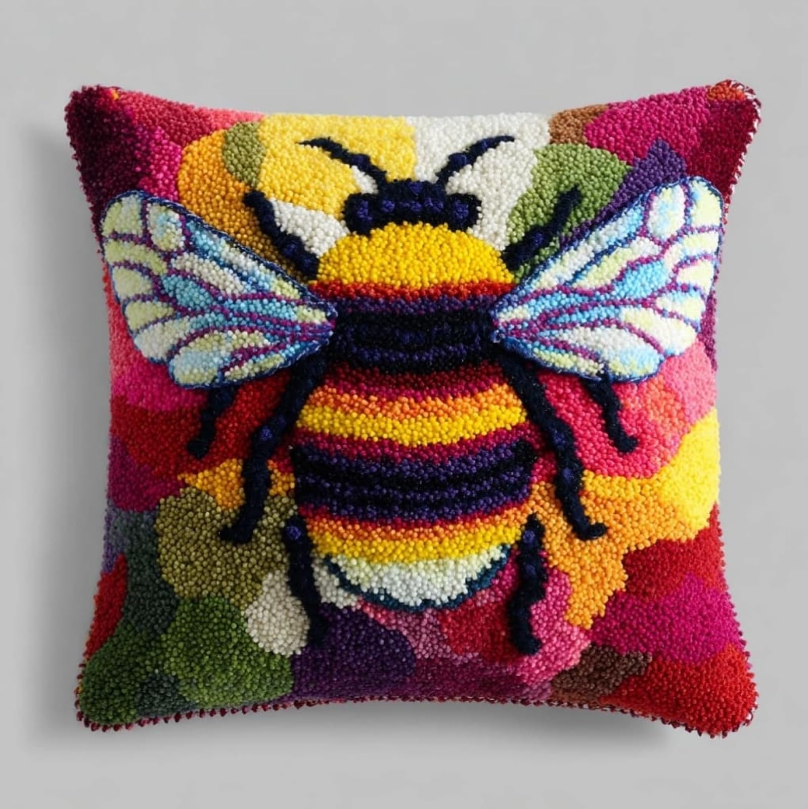 WallustrioaW Latch Hook Pillowcase Kits 17x17in,Cartoon Bee