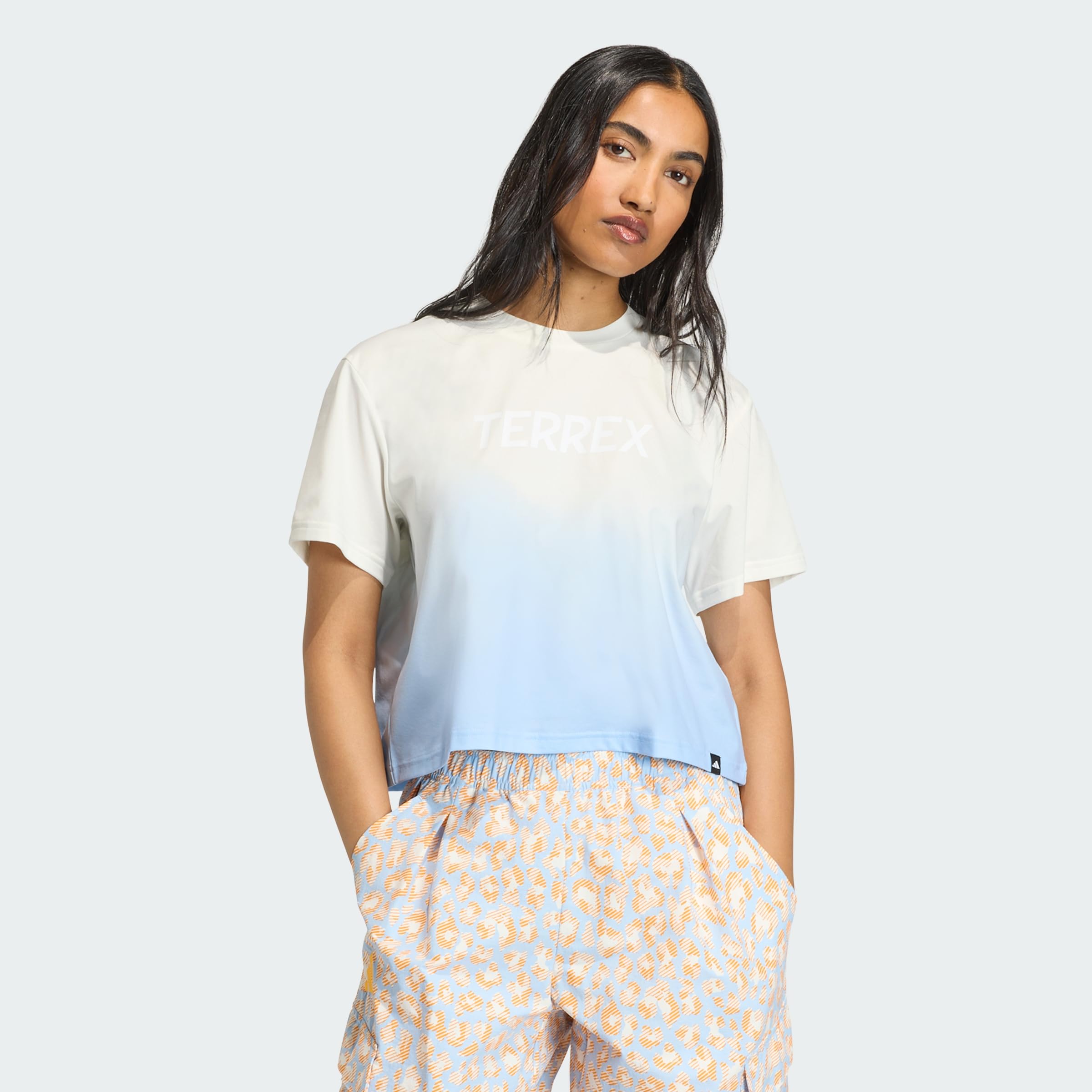 adidas Women's Terrex Multi Tee Meadow Pack, Off White/Blue, L