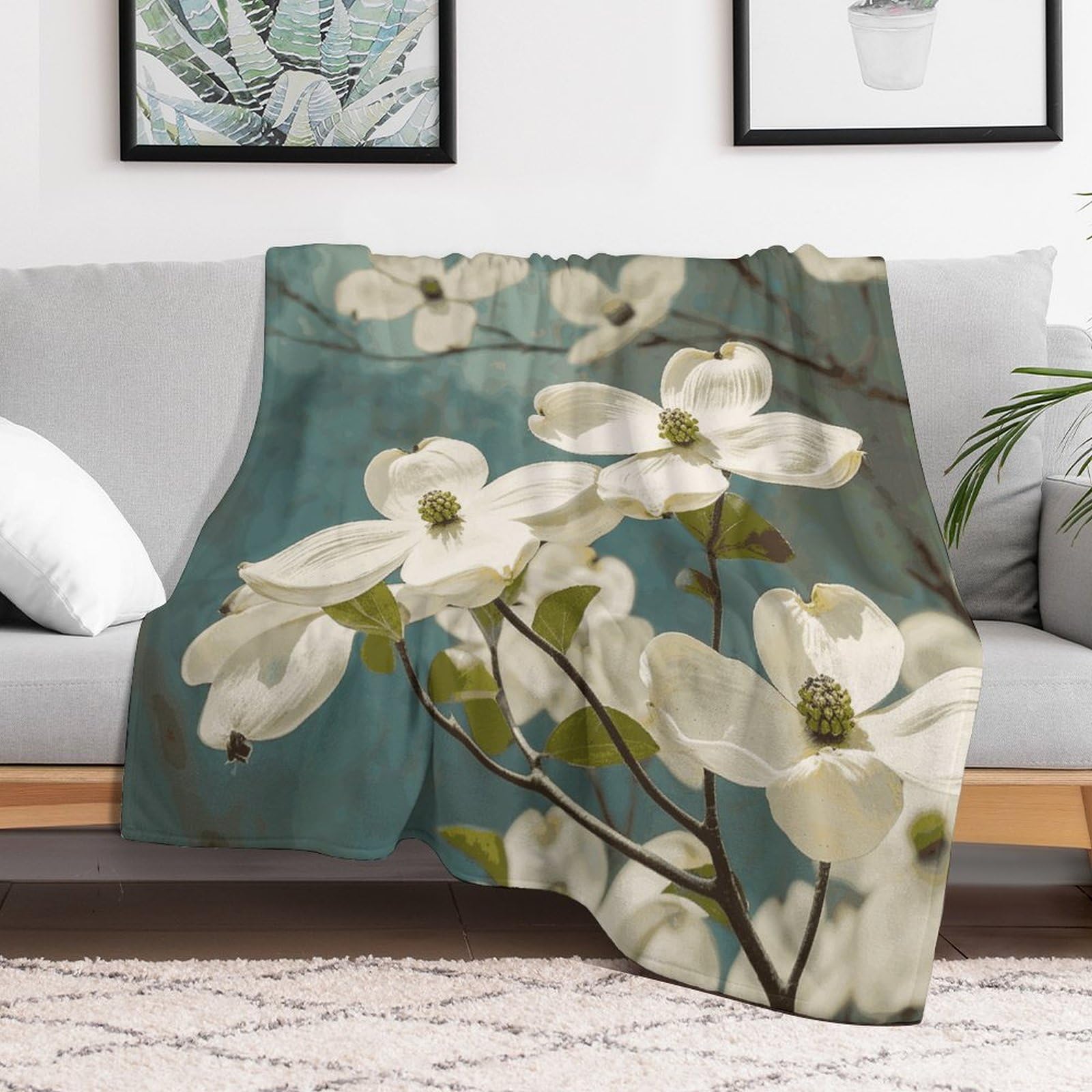 Couverture en micro polaire fleurs de cornouiller : le plaid doux haut de gamme pour canapé