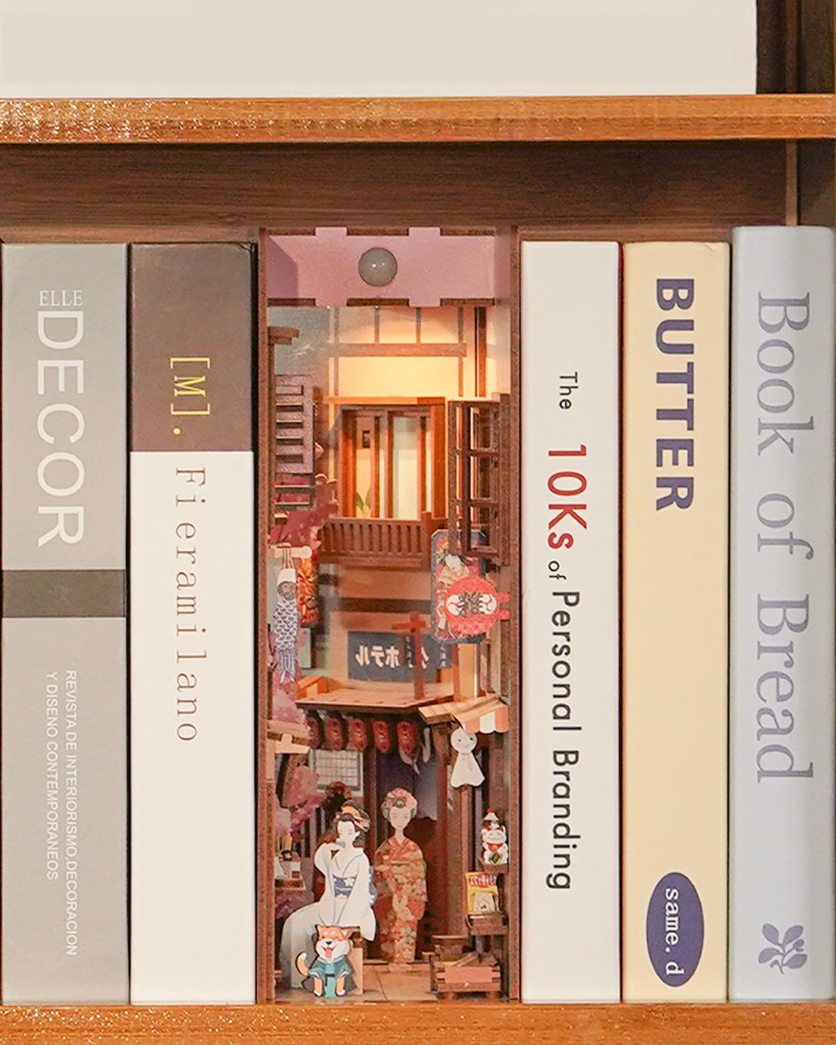 Tonecheer DIY Book Nook Kit, Puzzle 3D in Legno Adulti fai da te Libro Nook Miniature da Costruire Modellismo da Costruire, Book Scaffale Inserto Regalo(Il negozio di alimentari giapponese)
