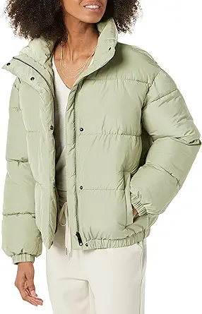 Amazon Essentials Women's Relaxed-Fit Mock-Neck Short Puffer Jacket (Available in Plus Size) (Previously Daily Ritual)