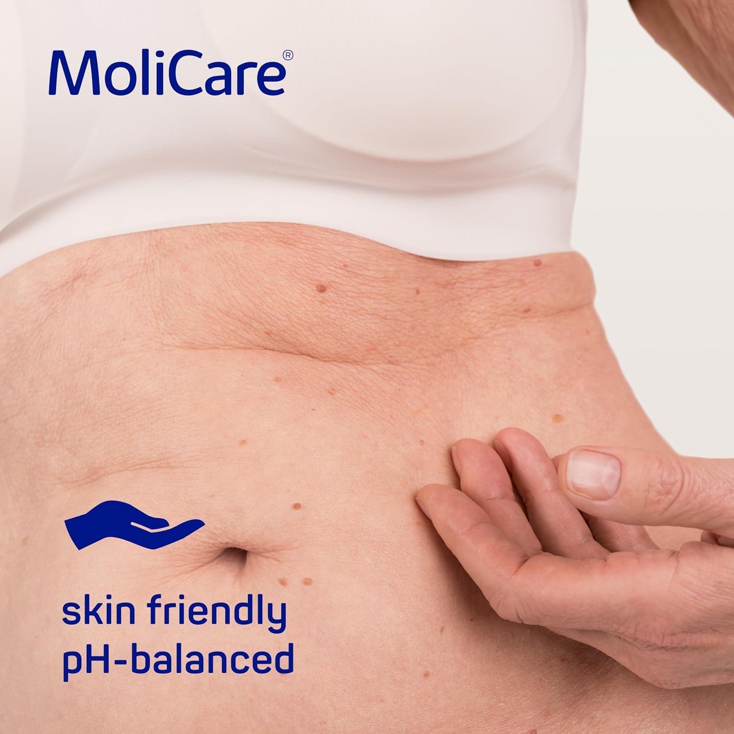 MoliCare Skin - Lingettes Imprégnées Pour Toute Occasion - Enrichies à la Camomille - pH Neutre à la Peau - Carton de 12 Sachets de 50 unités