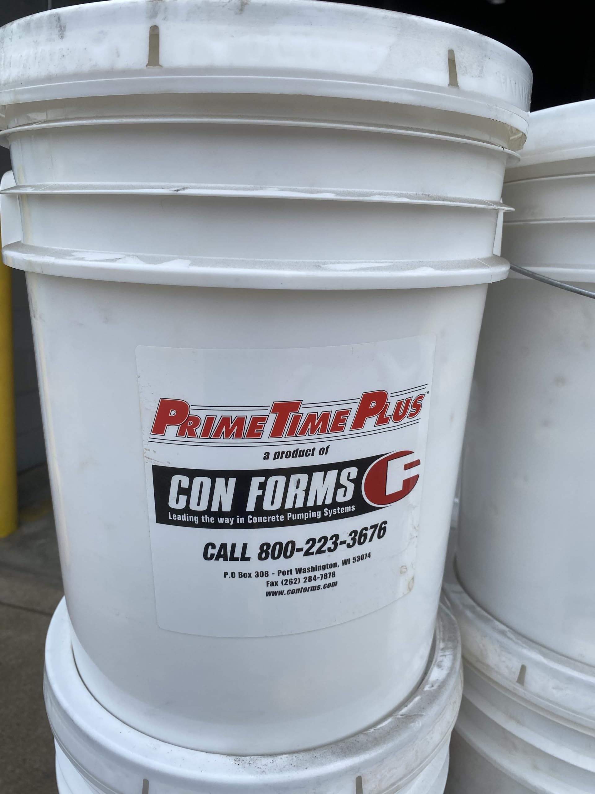 Prime Time Plus Concrete Pump System Primer (60 bags per bucket) Shotcrete Laydown Hose System